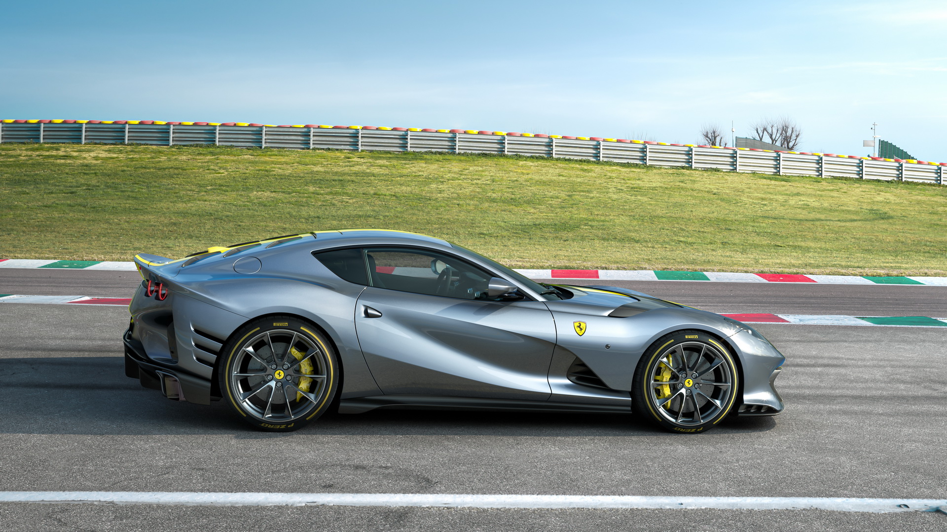 New Ferrari 812 ‘Limited Edition’ Revealed With 818 HP, Spins Up To 9,500 rpm