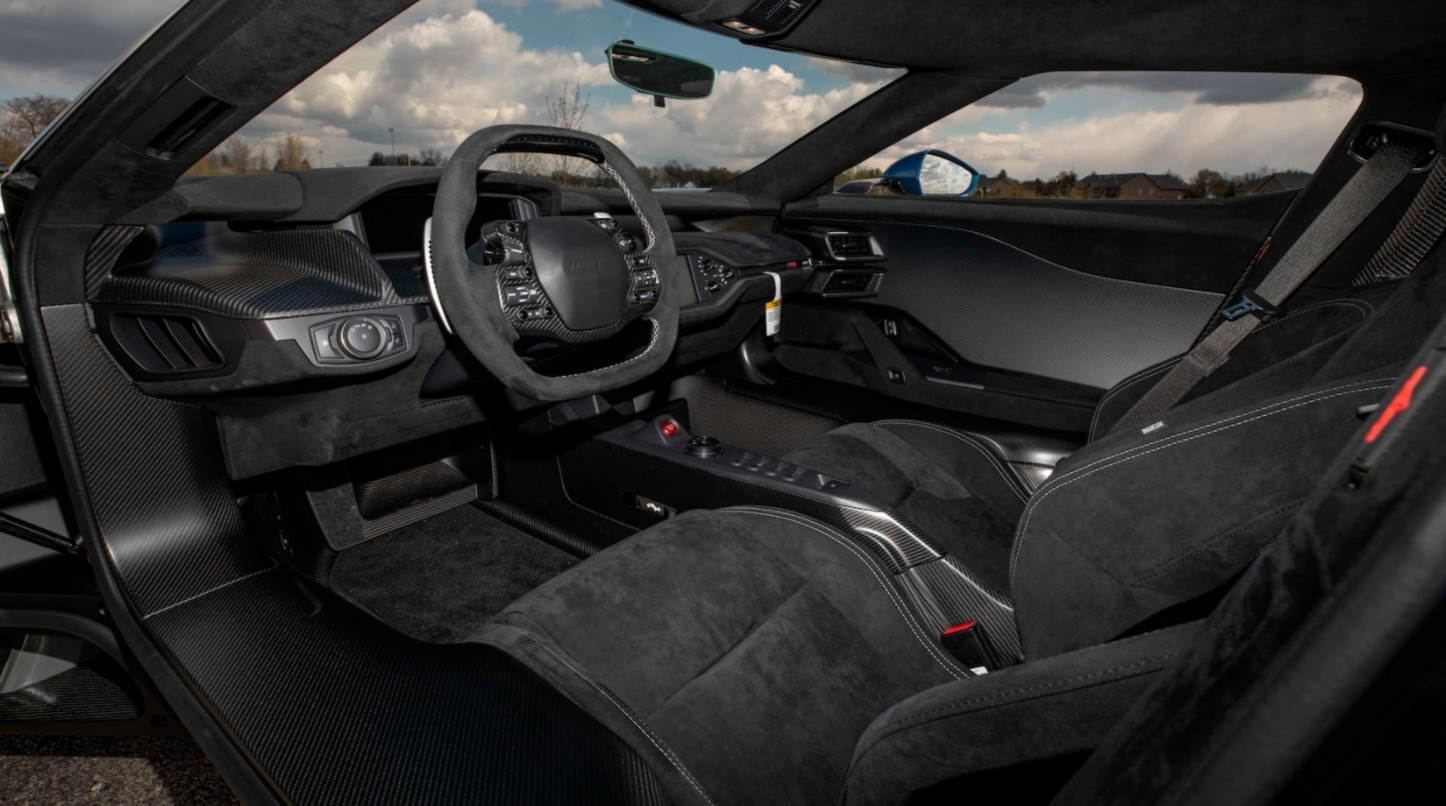 Which Of These Two Low-Mileage 2019 Ford GTs Would You Prefer?