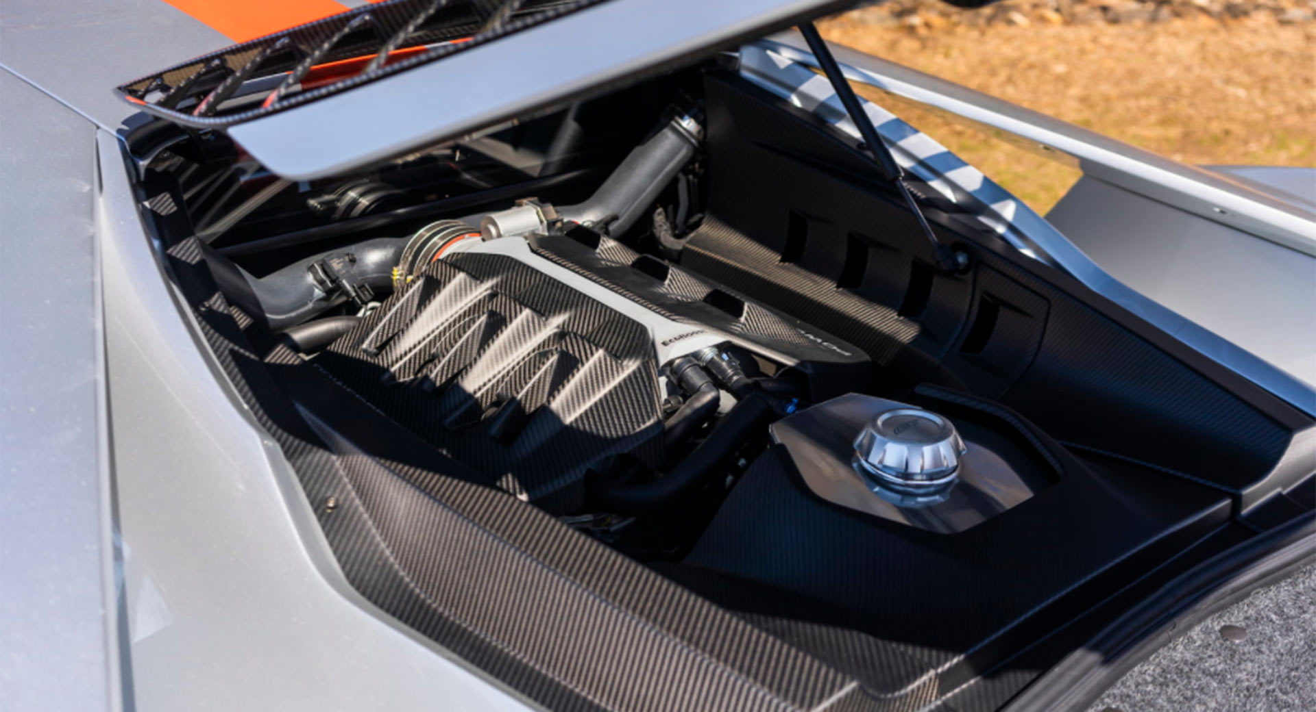 Which Of These Two Low-Mileage 2019 Ford GTs Would You Prefer?