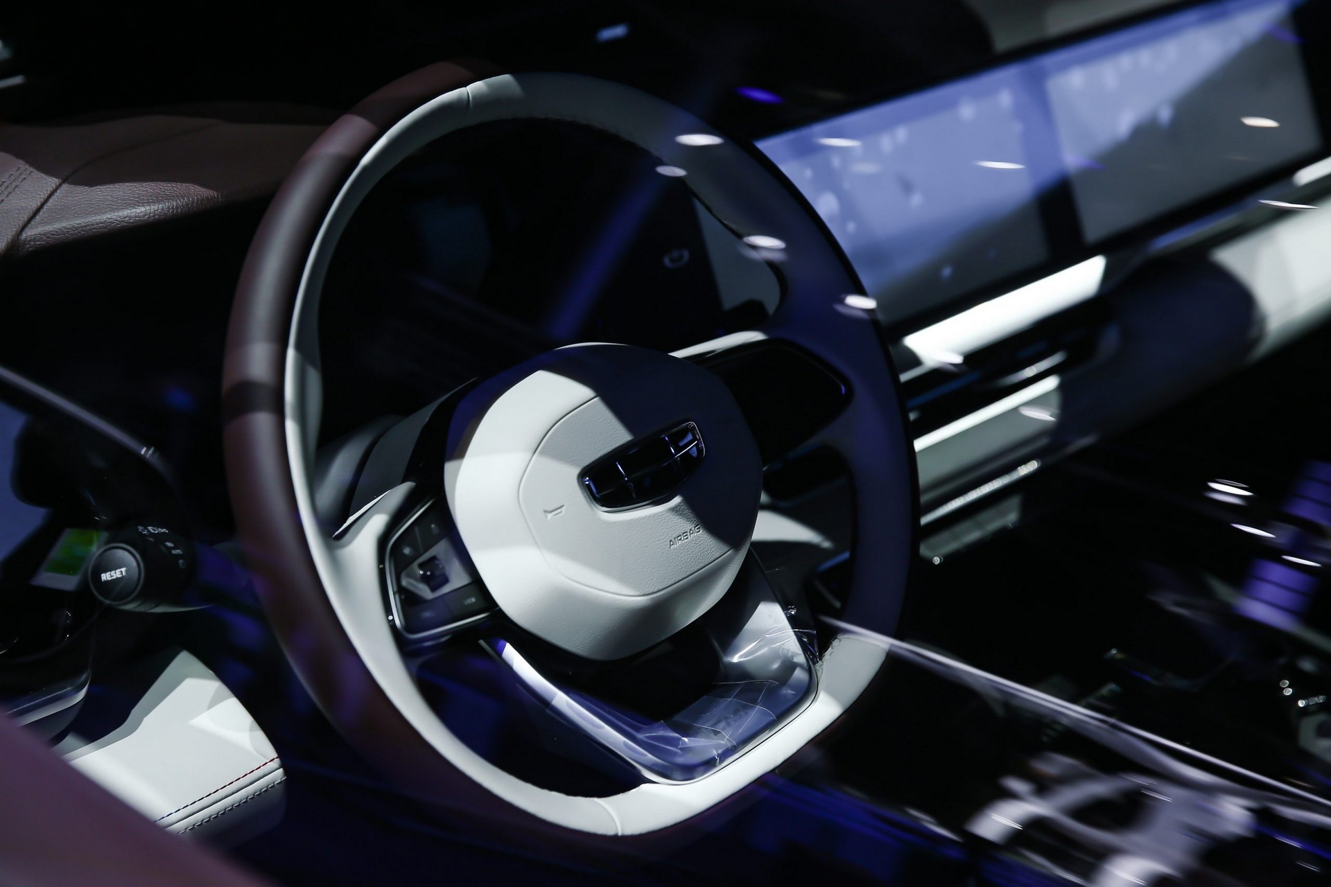 Geely’s Xingyue L Is A Luxury Crossover Based On The CMA Platform