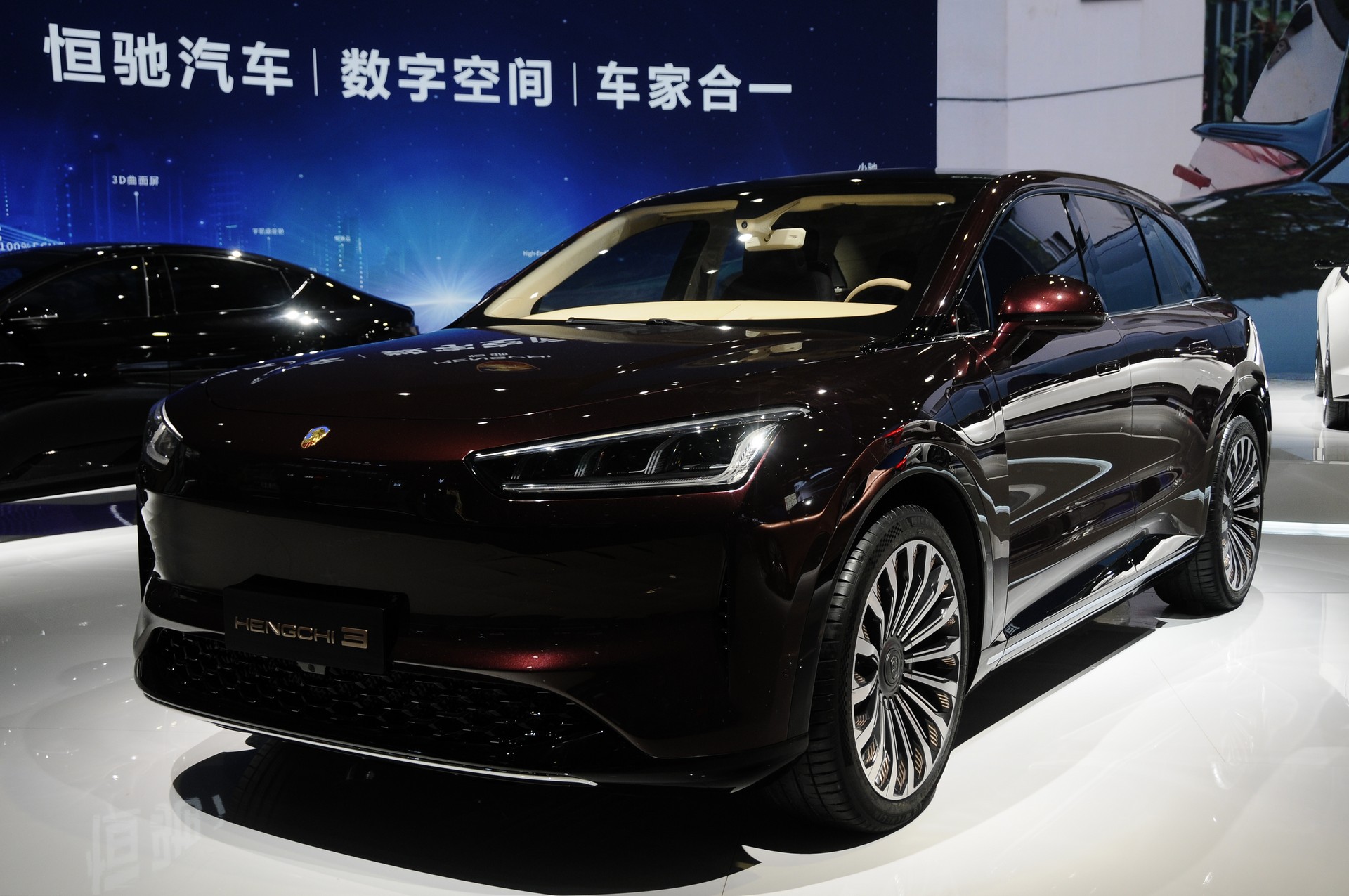 Hengchi Storms Shanghai Show With Nine New Models