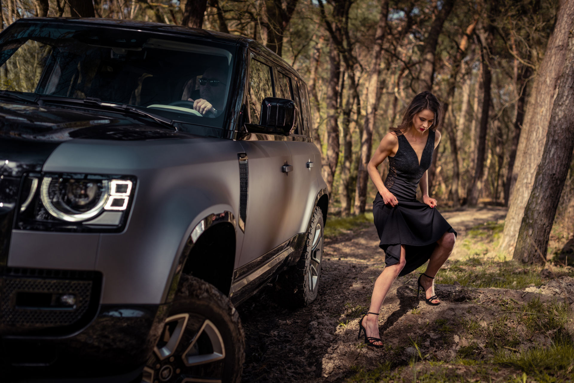 Create Your Dream Land Rover Defender With Niels van Roij Design’s Heritage Customs