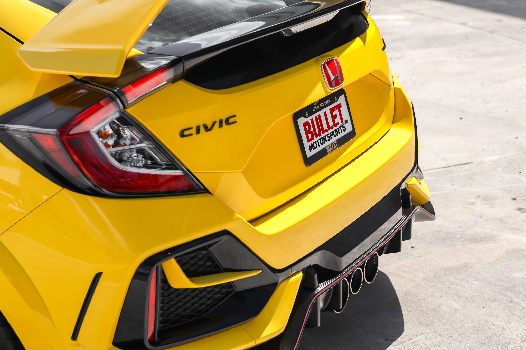 2021 Honda Civic Type R Limited Edition Auctioned Off Is One Of 600