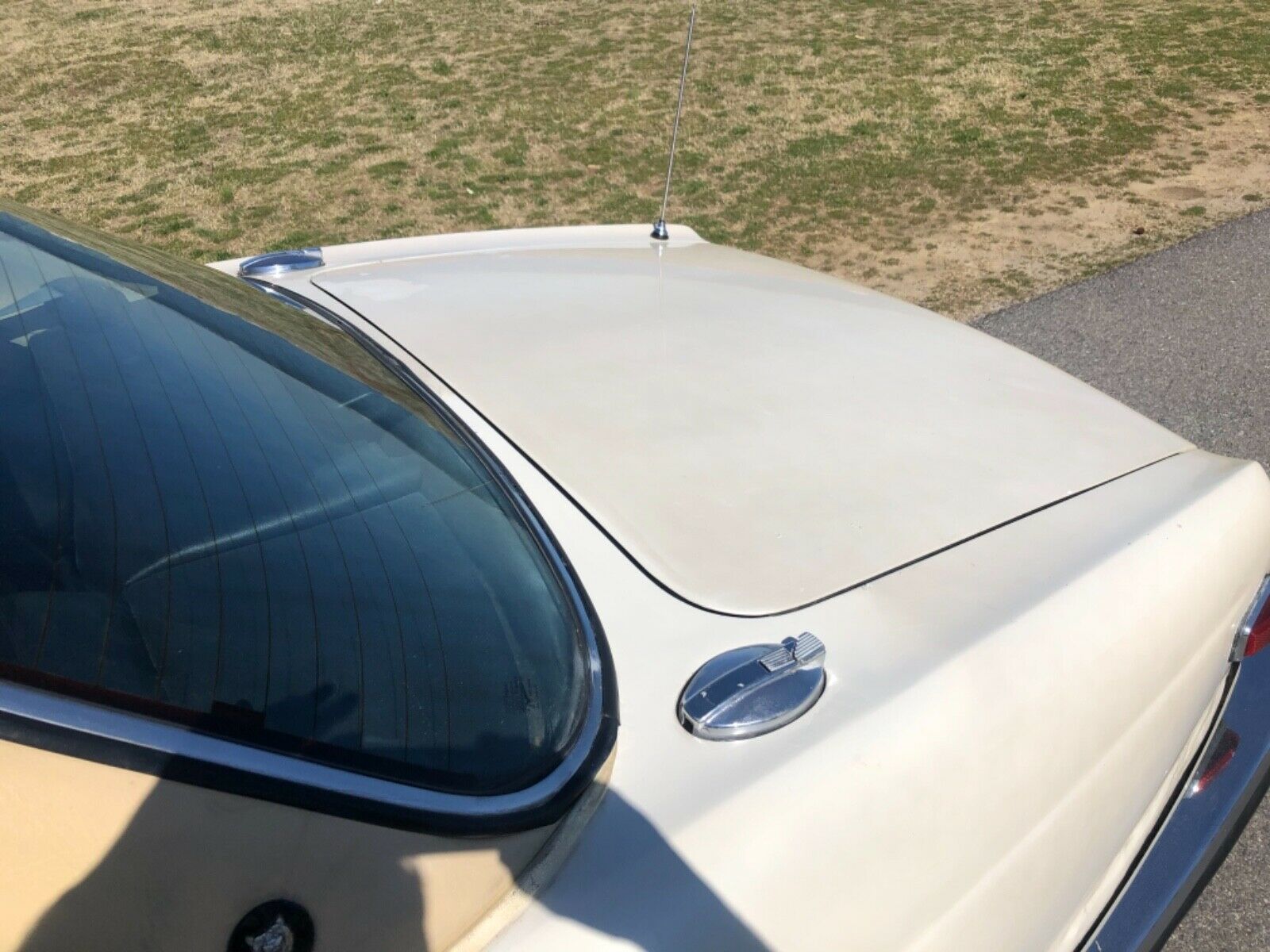 This Ain’t A Photoshop, It’s A Real Mini-Sized Jaguar XJ6 Coupe