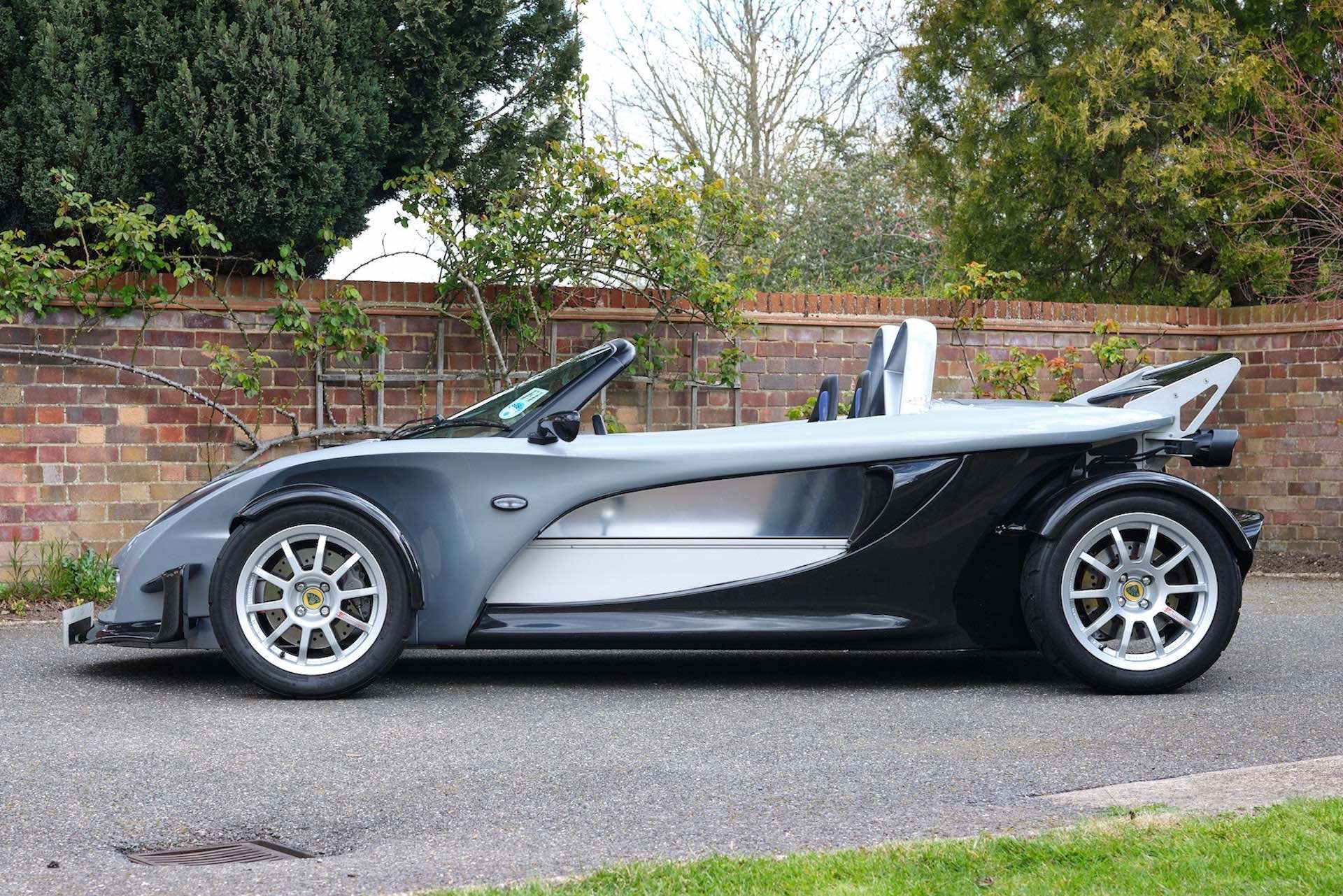 The Lotus 340R was the Elise’s LSD-Fuelled Trackday Brother