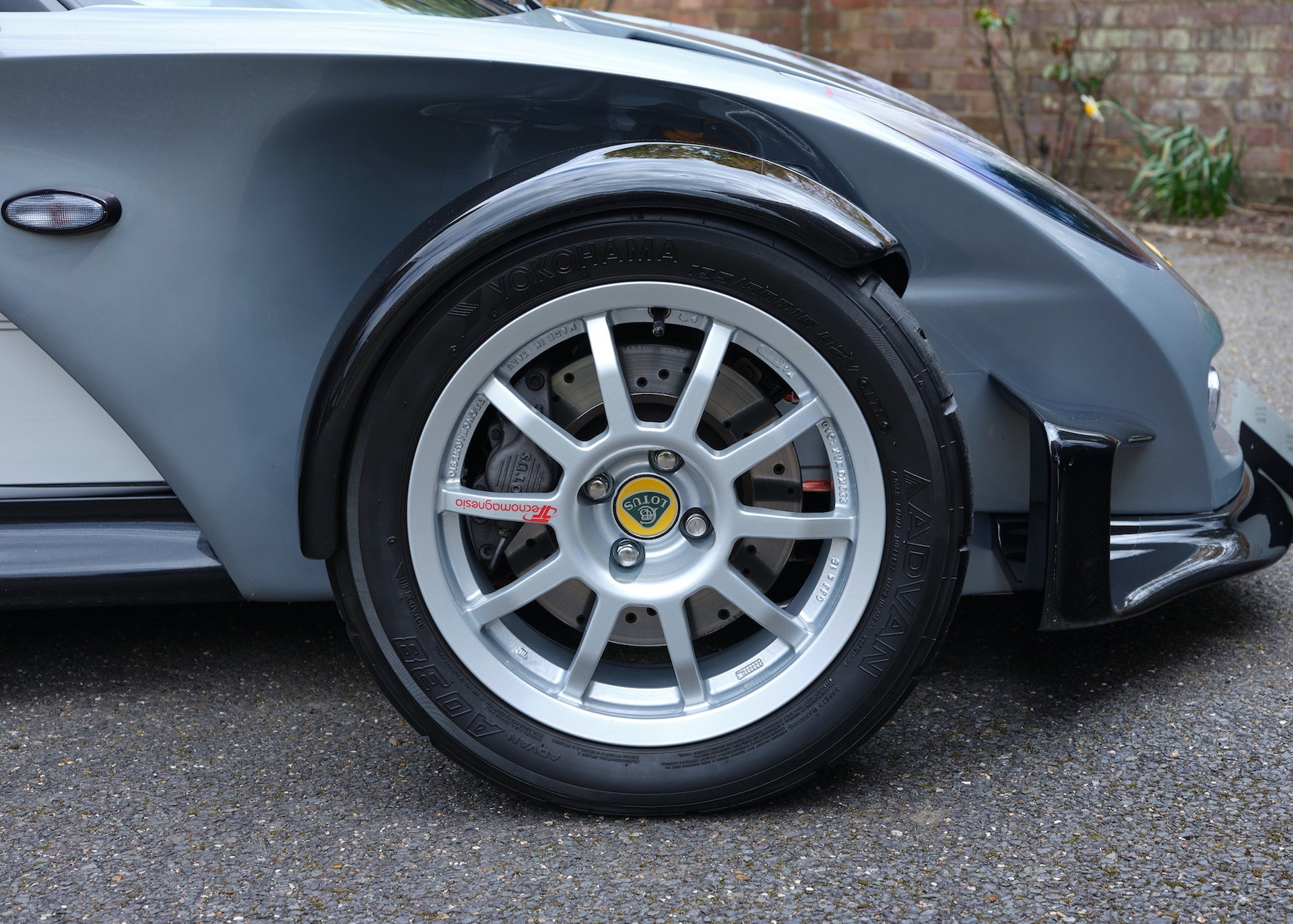 The Lotus 340R was the Elise’s LSD-Fuelled Trackday Brother