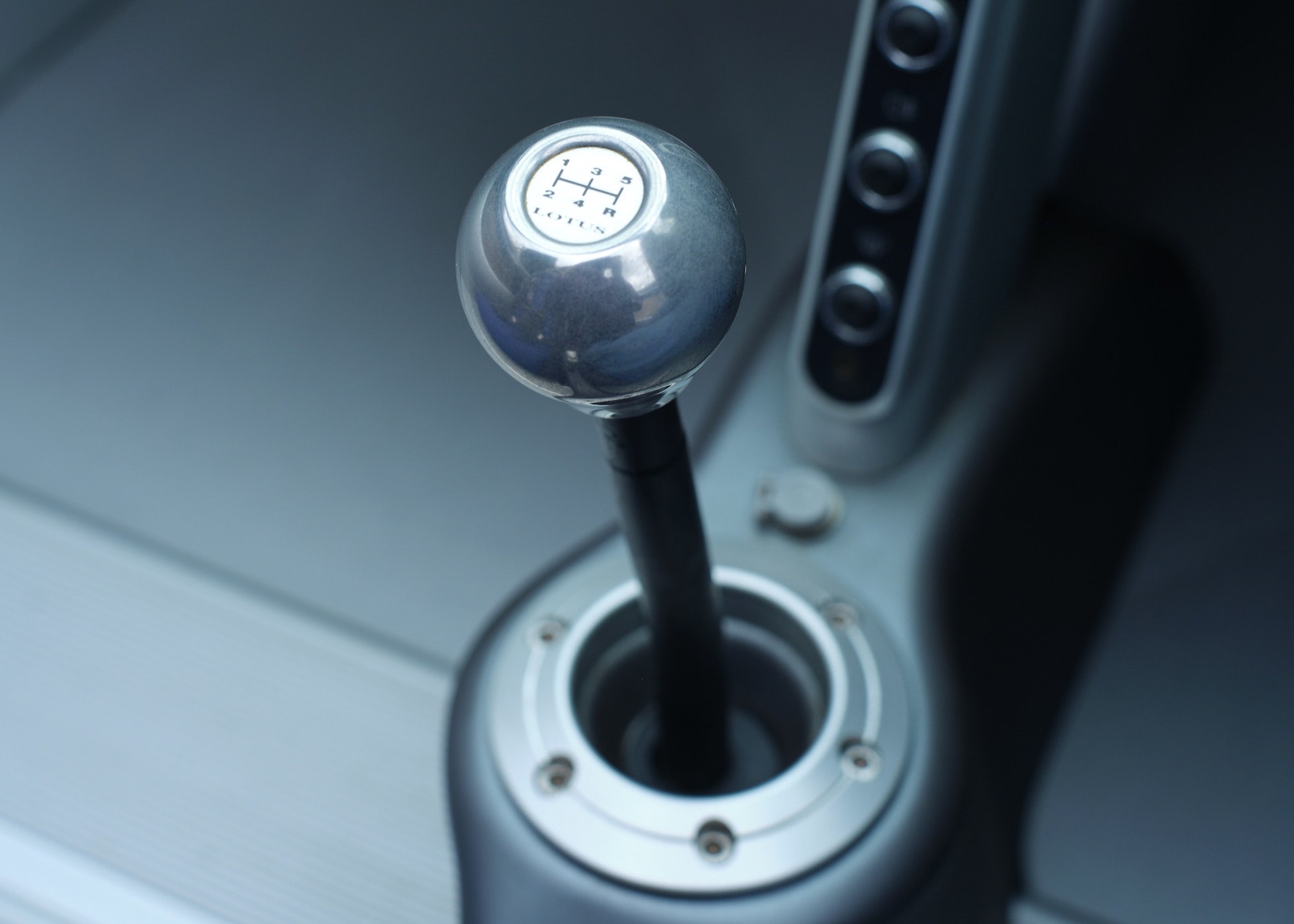 The Lotus 340R was the Elise’s LSD-Fuelled Trackday Brother