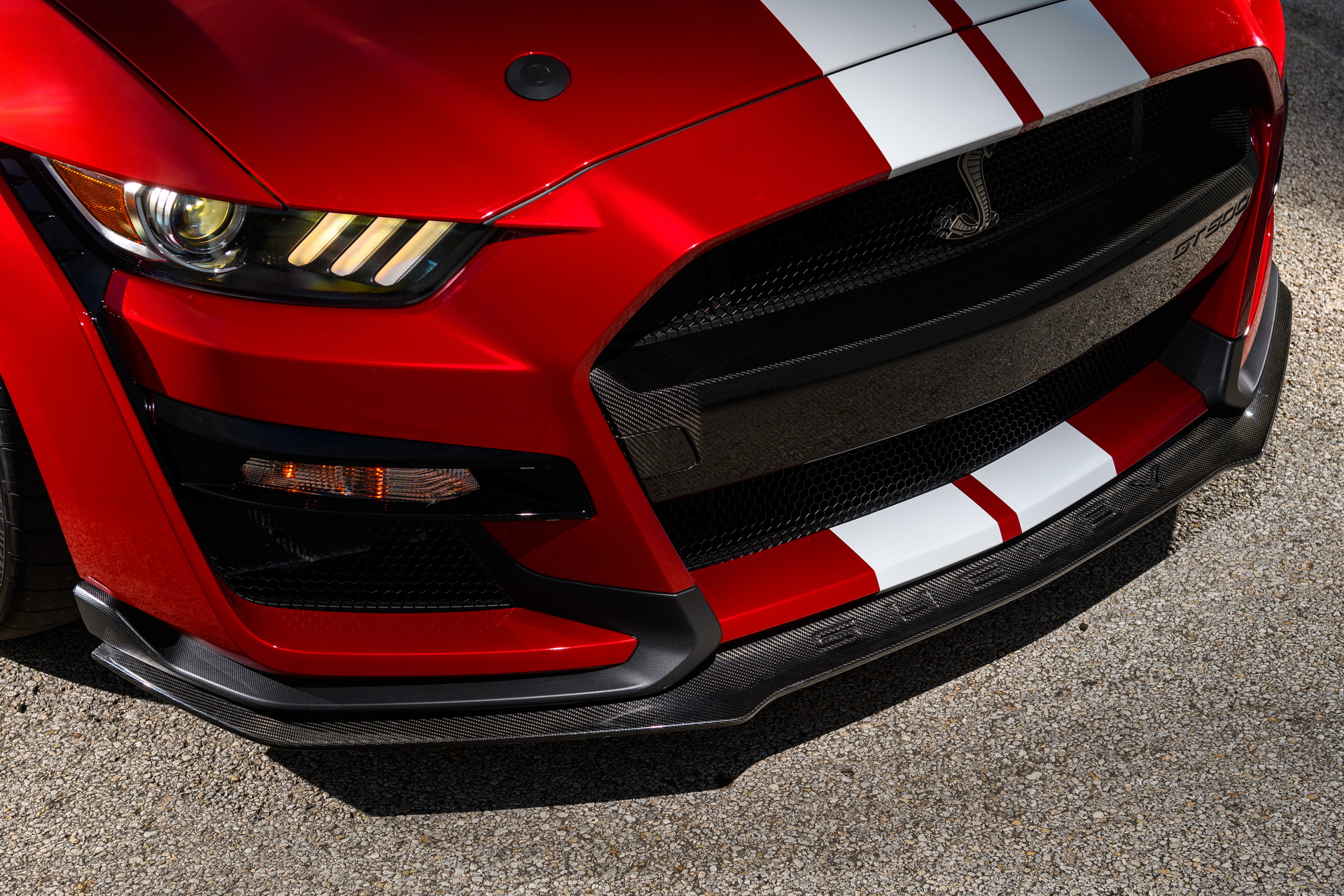 Ford Adds Four New Carbon Fiber Exterior Accessories To GT500 Parts Catalog