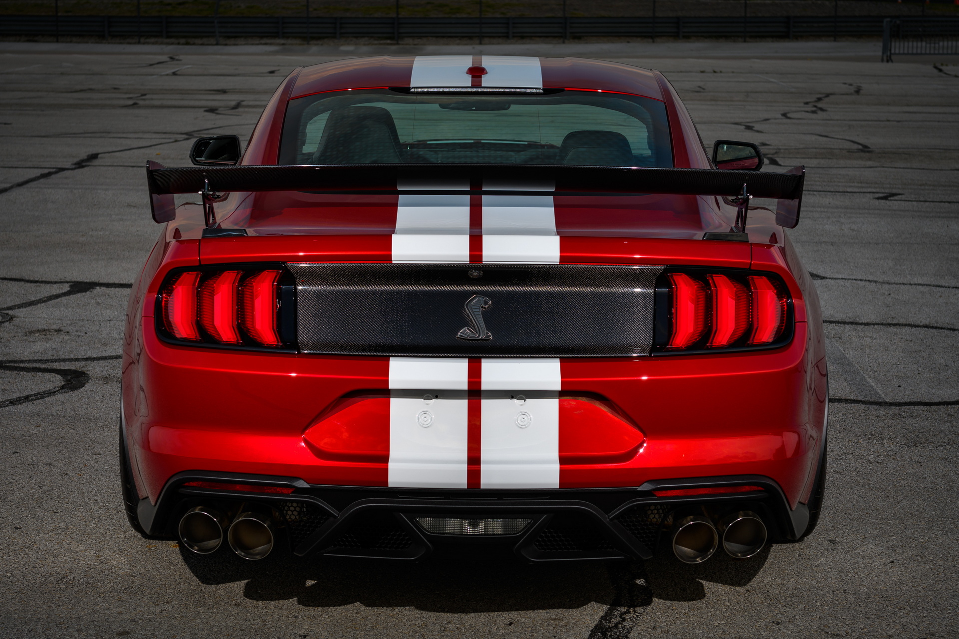 Ford Adds Four New Carbon Fiber Exterior Accessories To GT500 Parts Catalog