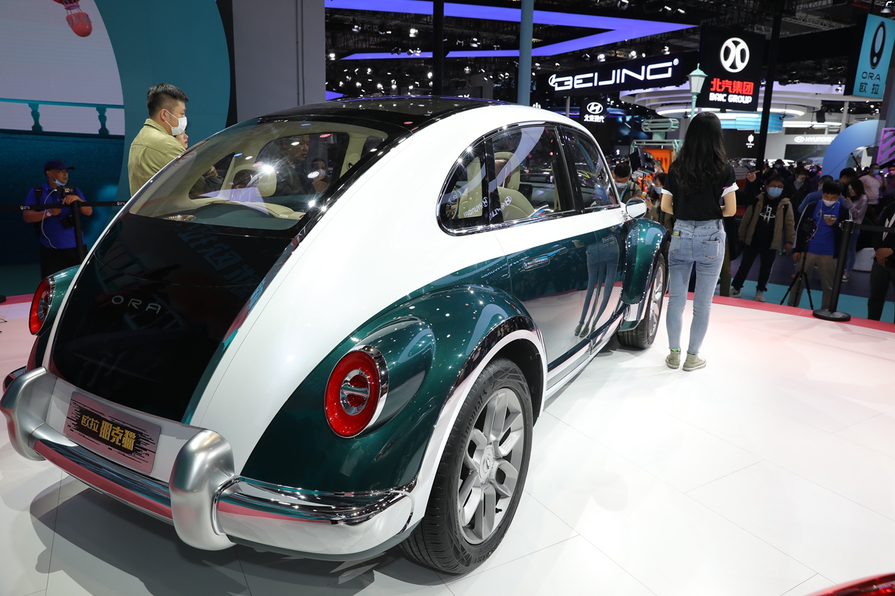 What The Punk Cat? A Four-Door Electric Beetle Debuts In China But It’s Not Made By VW