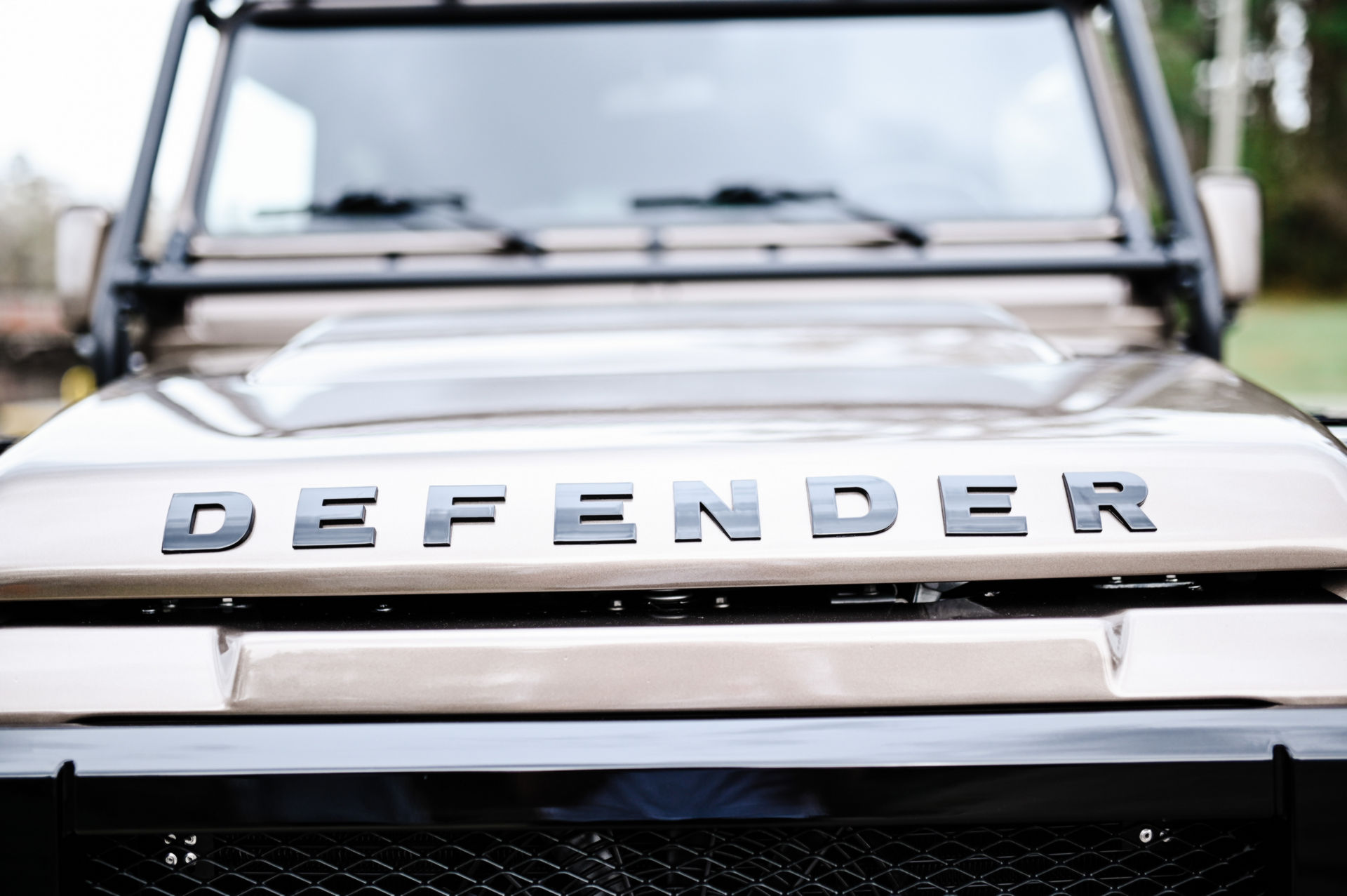 Osprey’s Latest Land Rover Defender Restomod Has An LS3 V8