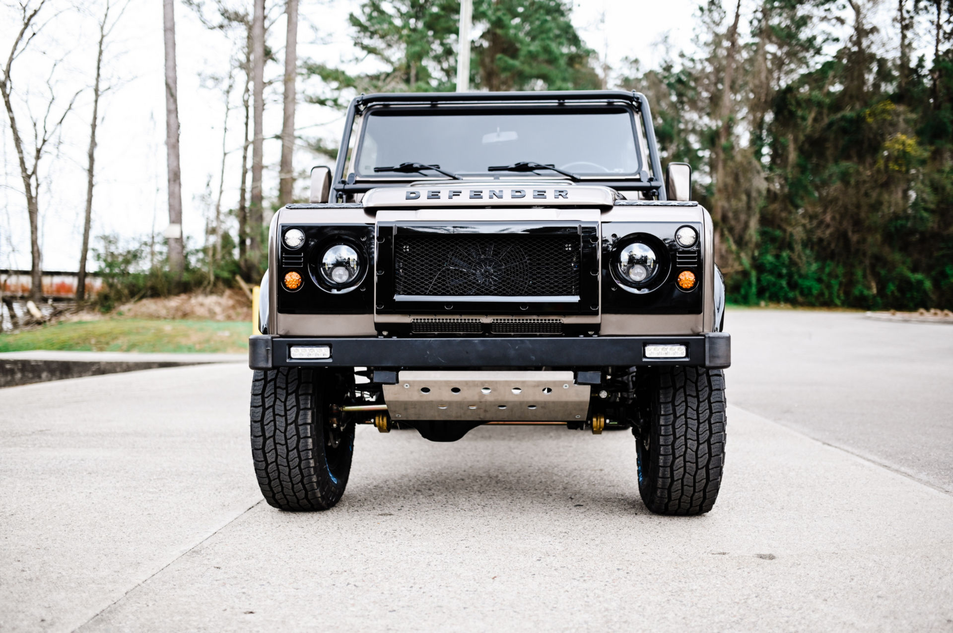 Osprey’s Latest Land Rover Defender Restomod Has An LS3 V8