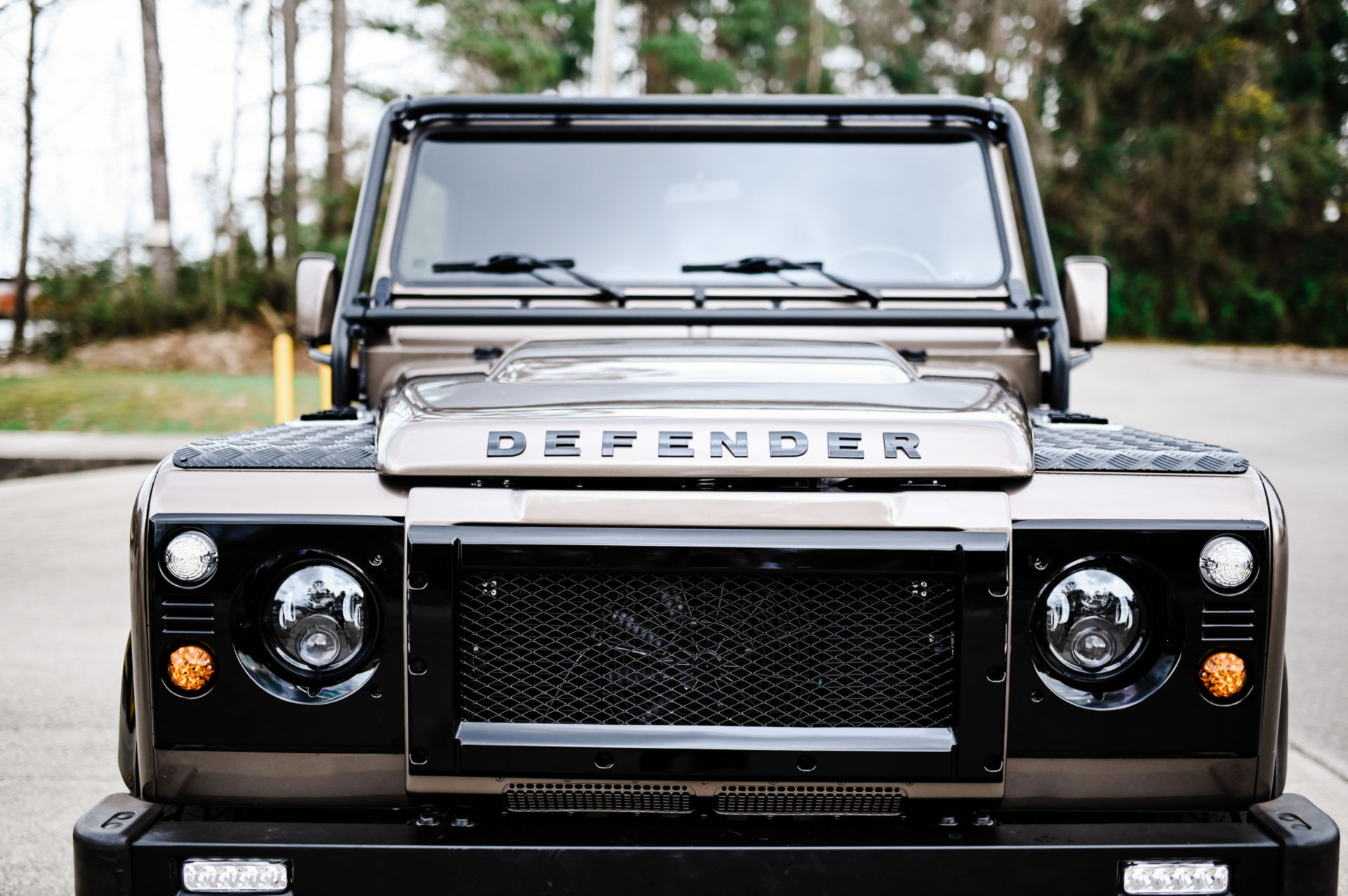 Osprey’s Latest Land Rover Defender Restomod Has An LS3 V8