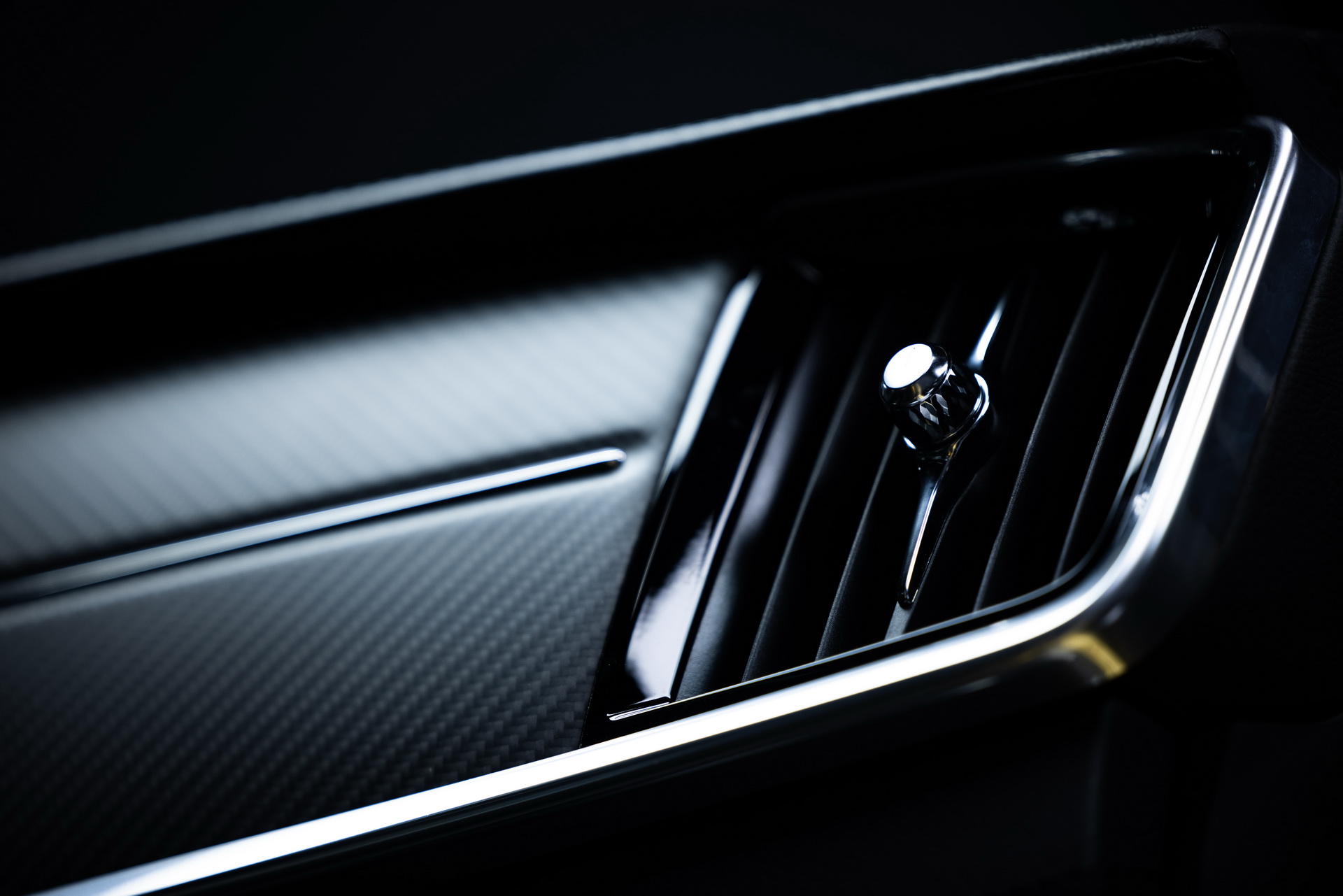 Polestar 1 Gains New Special Gold Edition As Production End Is Near