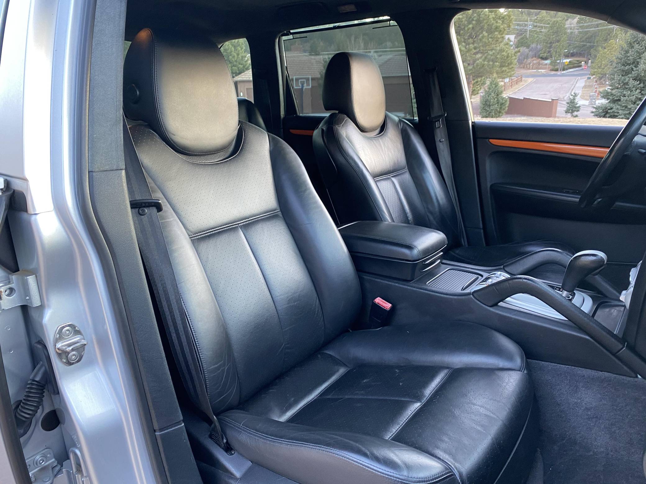 Admit It, This 2005 Porsche Cayenne Transsyberia Clone Is Outright Awesome