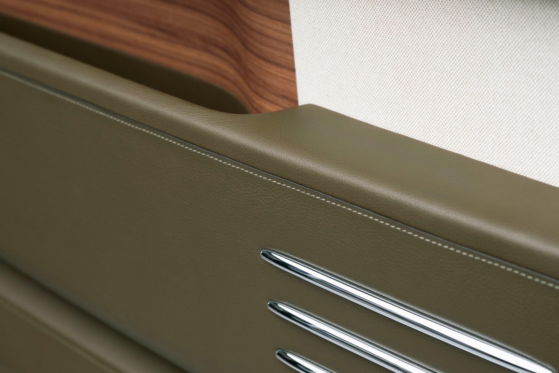 A Japanese Billionaire Commissioned This One-Off Hermes x Rolls-Royce Phantom Oribe