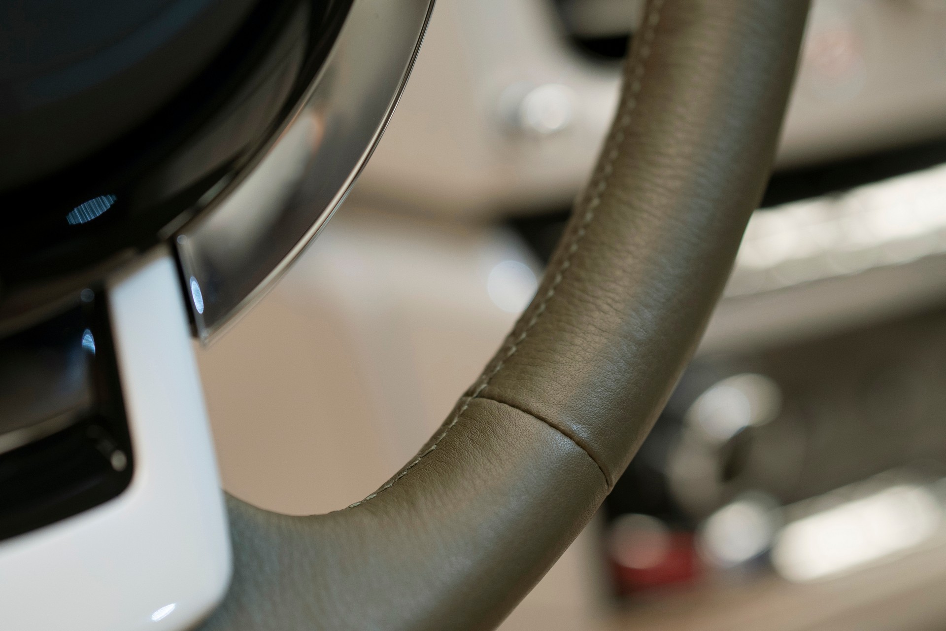 A Japanese Billionaire Commissioned This One-Off Hermes x Rolls-Royce Phantom Oribe