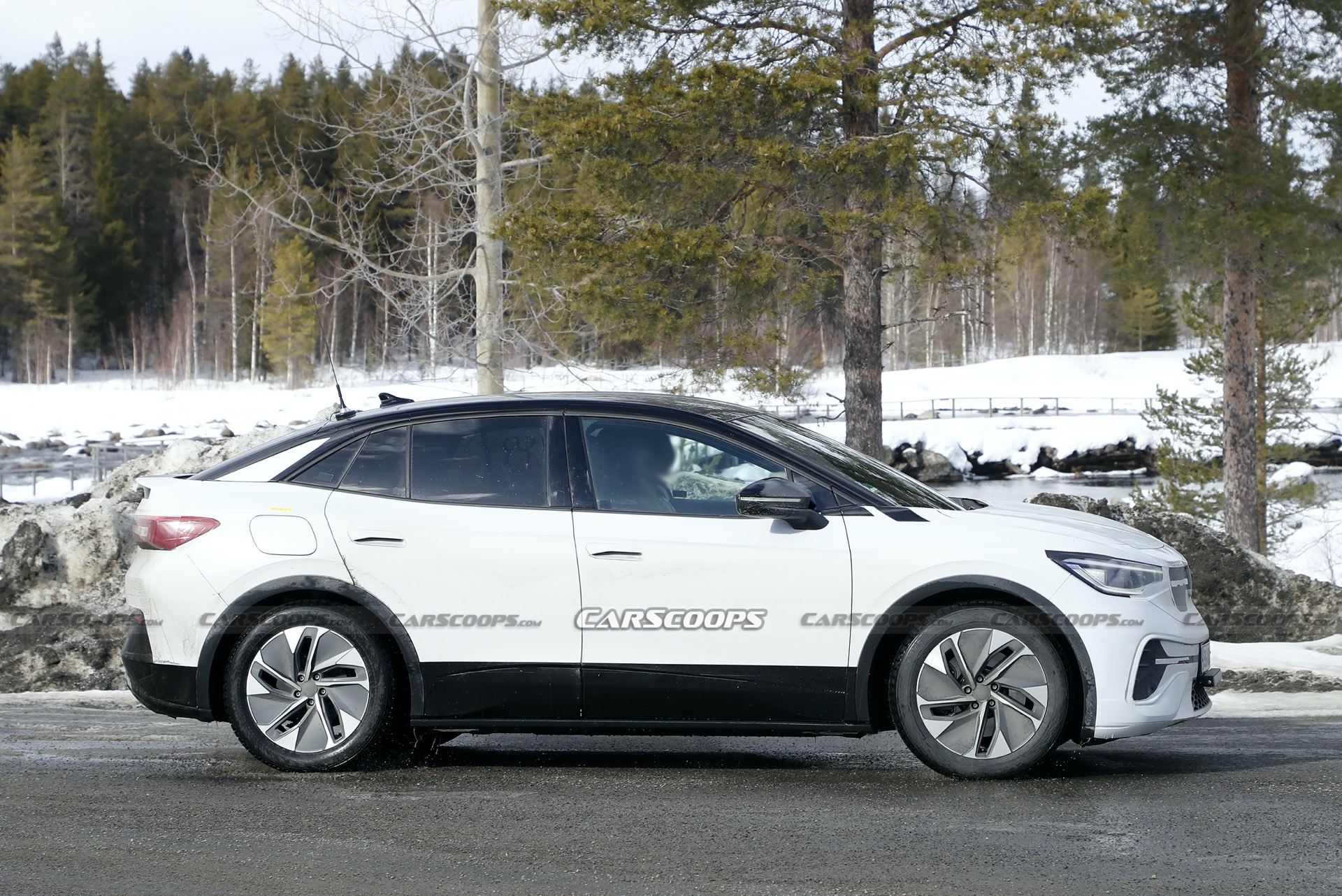 2022 VW ID.5 Spied Before Potential Late 2021 Reveal