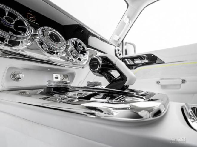 Tank 300 Cybertank Concept From China’s WEY Looks Tough On The Outside, Luxurious Inside