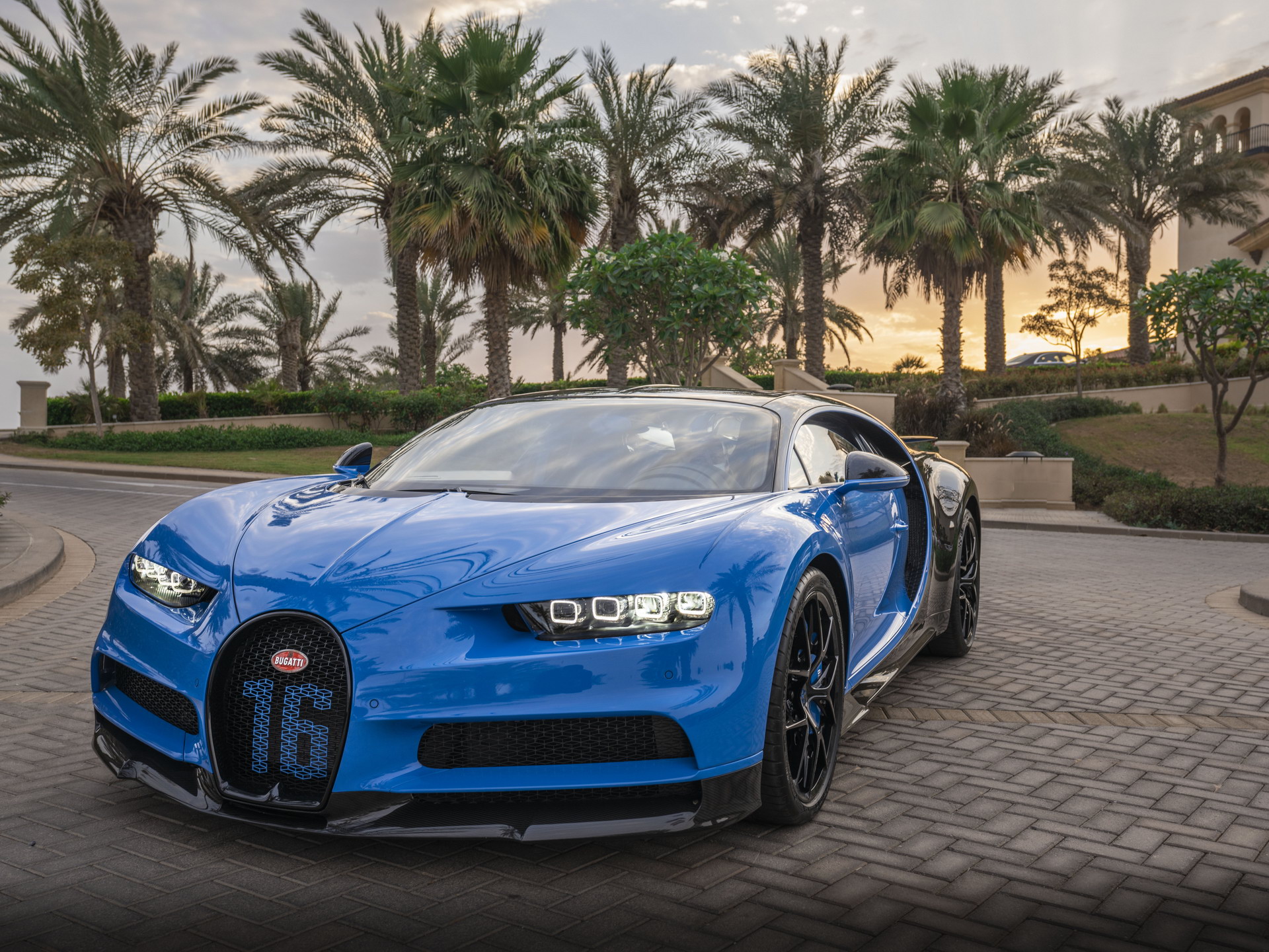 Bugatti Says “The Middle East Thrives On Luxury”, Brings Hypercars To Saudi Arabia For Special Event