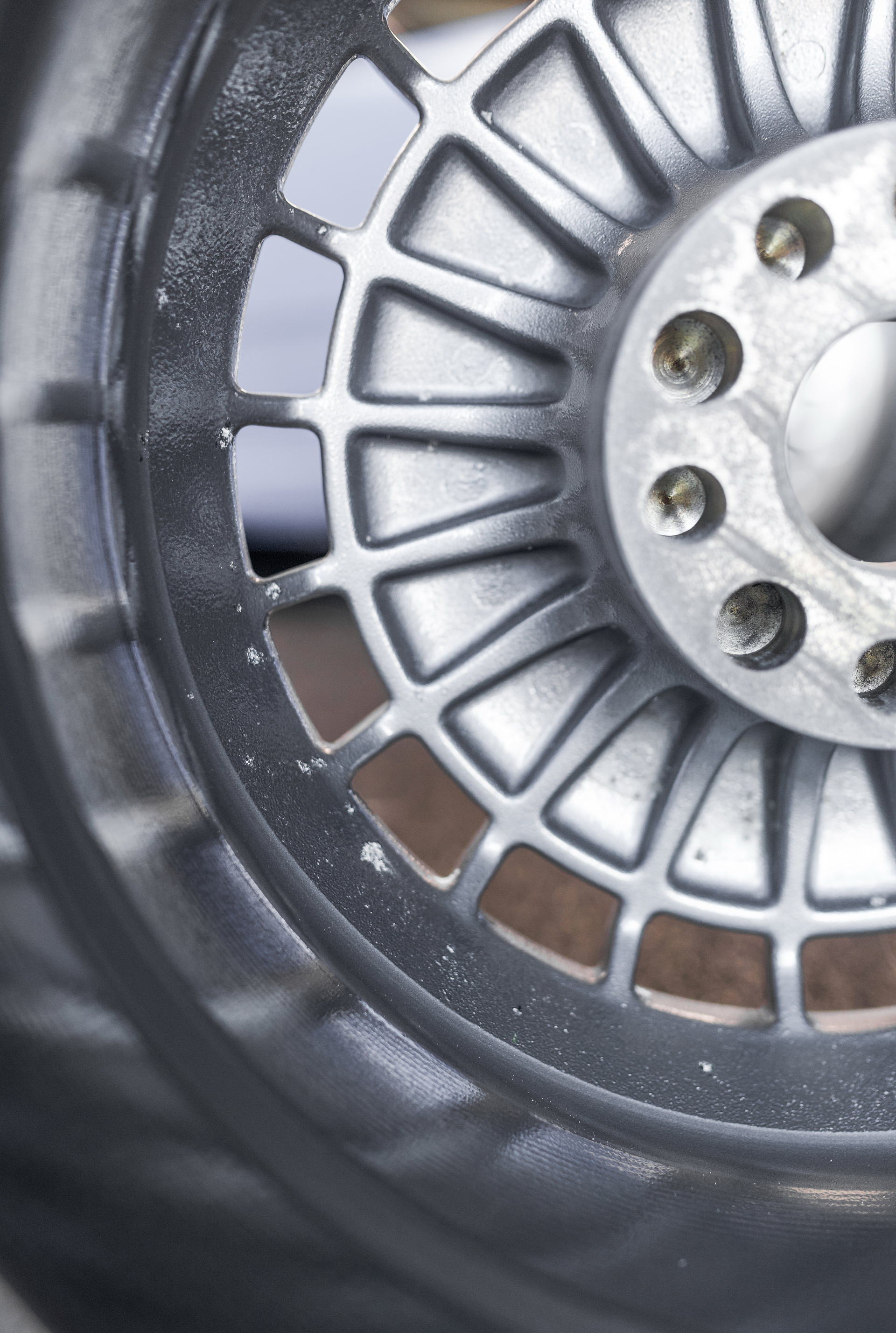 These EB110 Wheels Are The Only Thing Bugatti That’s Affordable