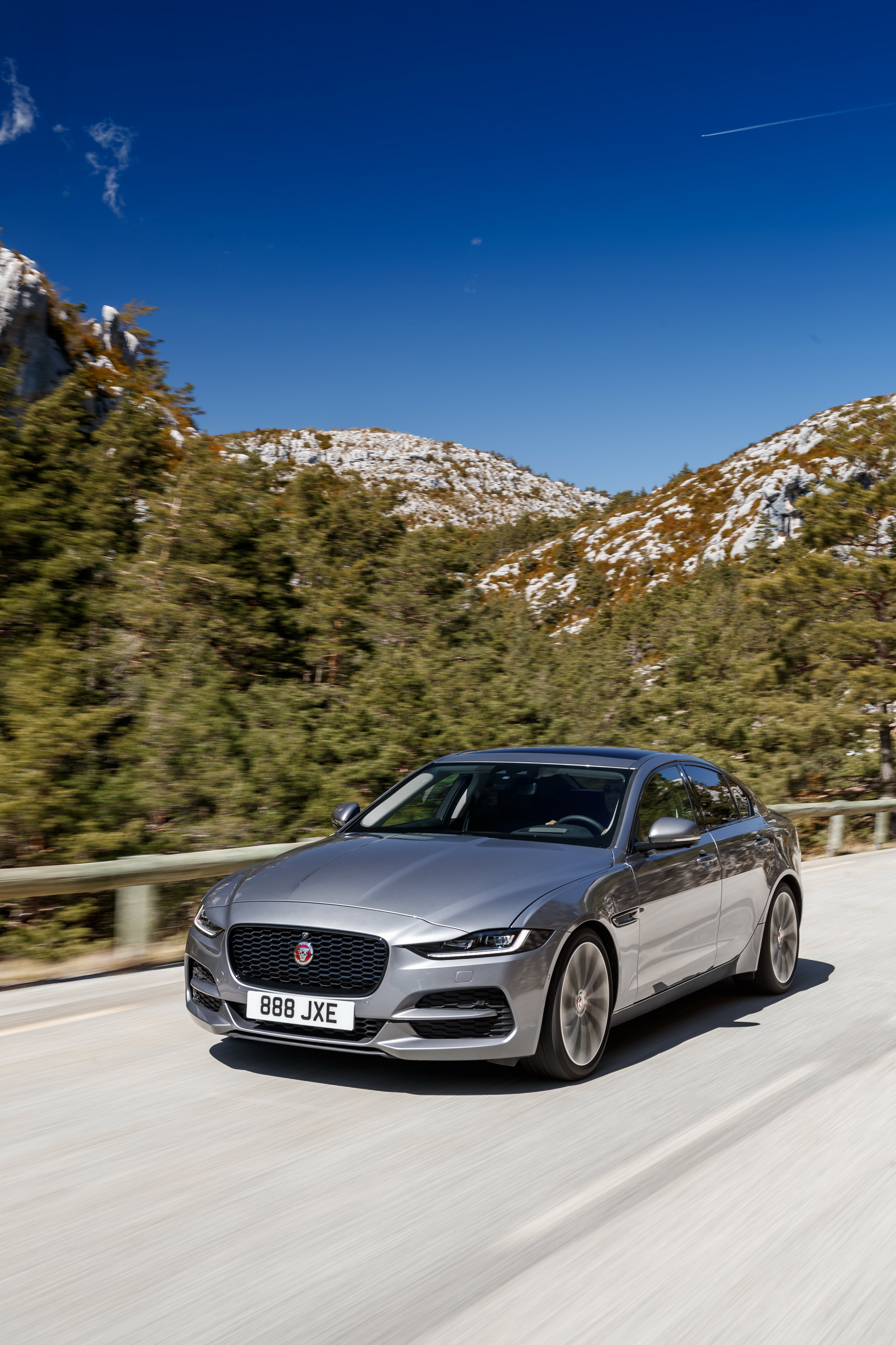 Defective Repair Leads To Recall Of 3 Jaguar XE Sports Sedans Stateside