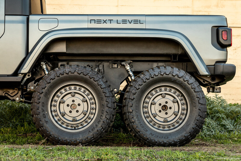 Can’t Afford A Mercedes G-Class 6×6? How About A Six-Wheel Drive Jeep Gladiator Instead?