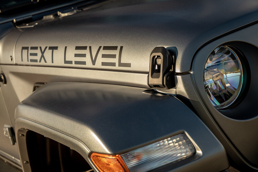 Can’t Afford A Mercedes G-Class 6×6? How About A Six-Wheel Drive Jeep Gladiator Instead?