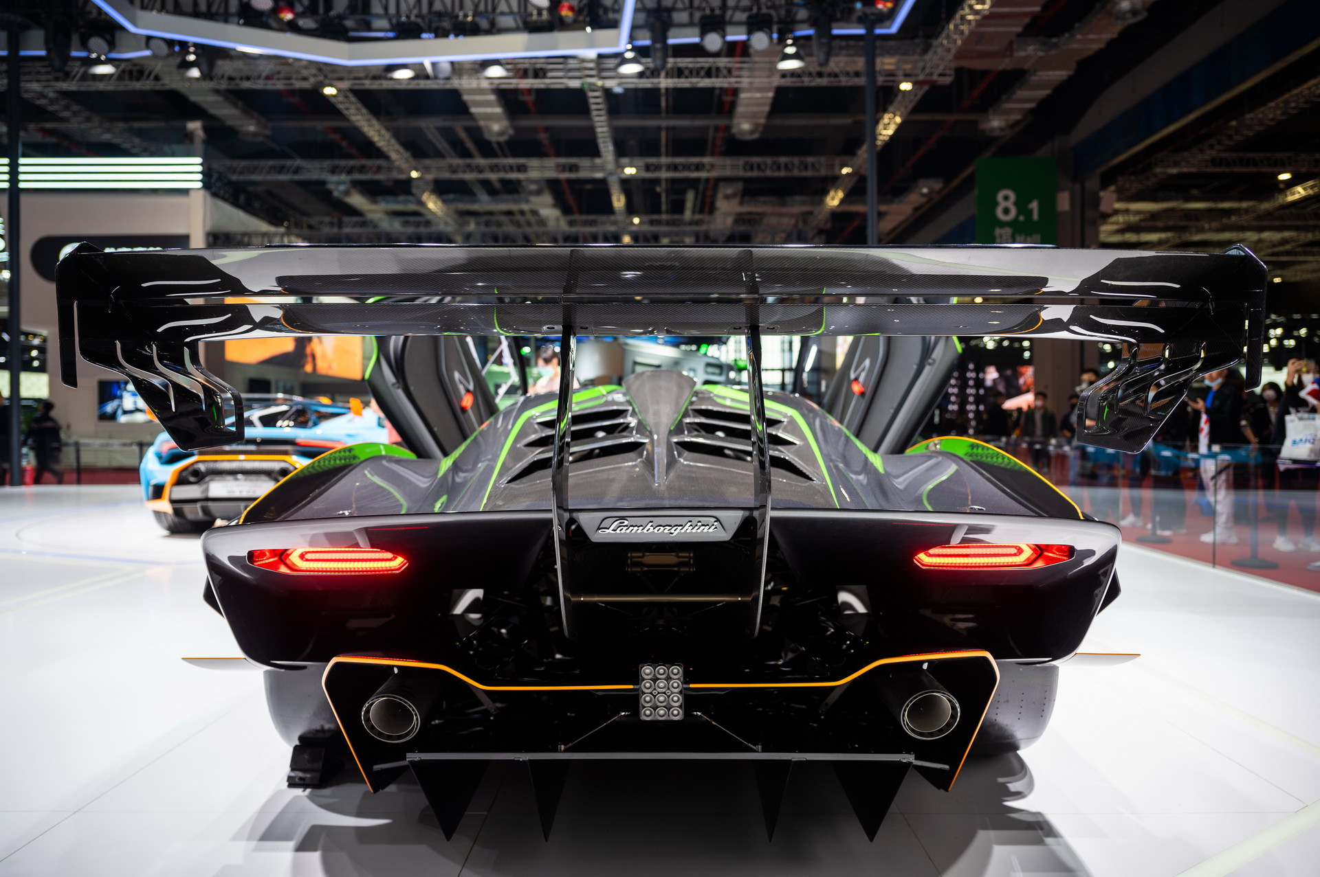 Lamborghini Essenza SCV12 Track-Only Supercar Wows Chinese Audience