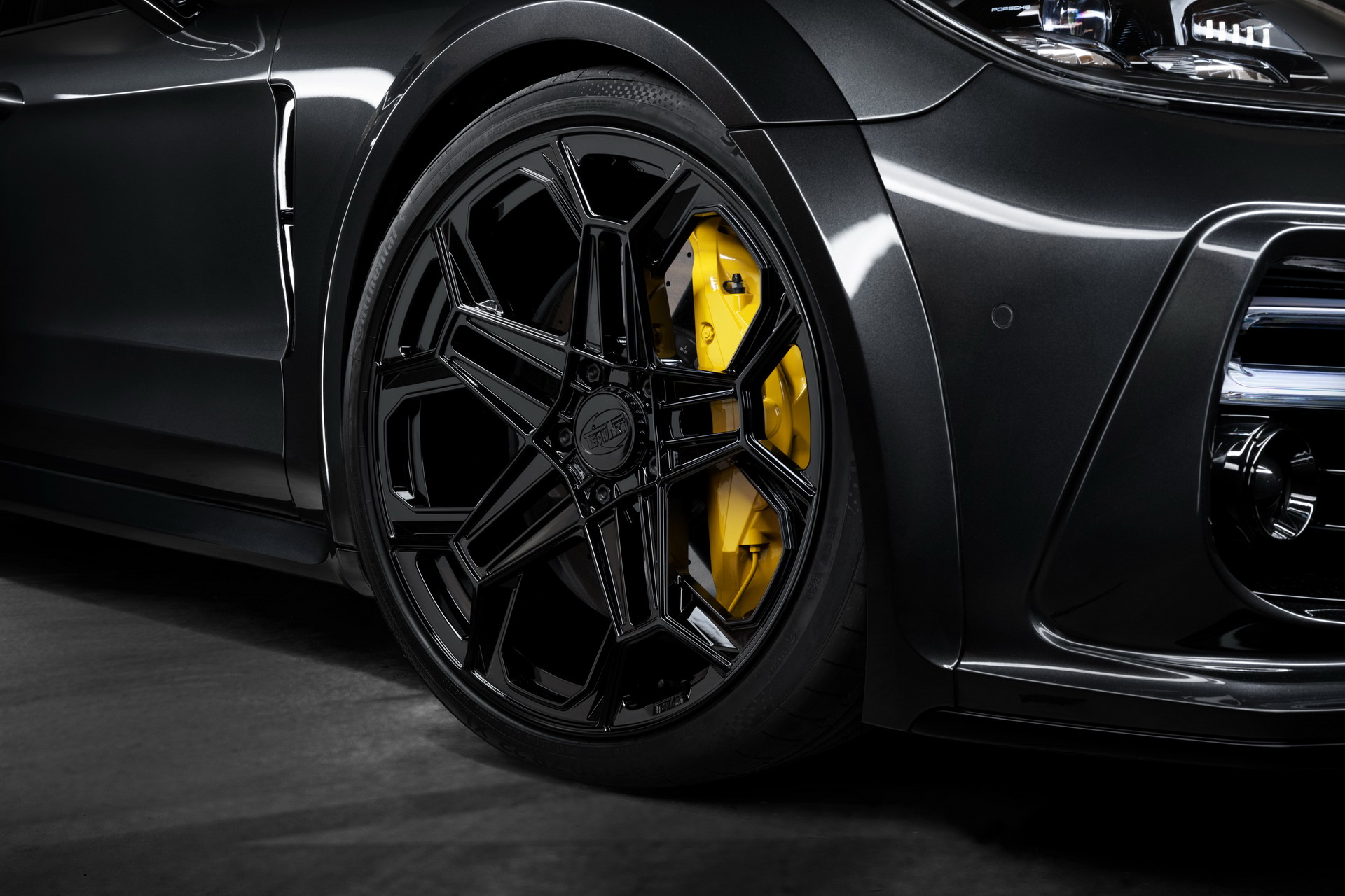 Porsche Panamera Visits TechArt, Gets Wild Bodykit And Big Power Boost