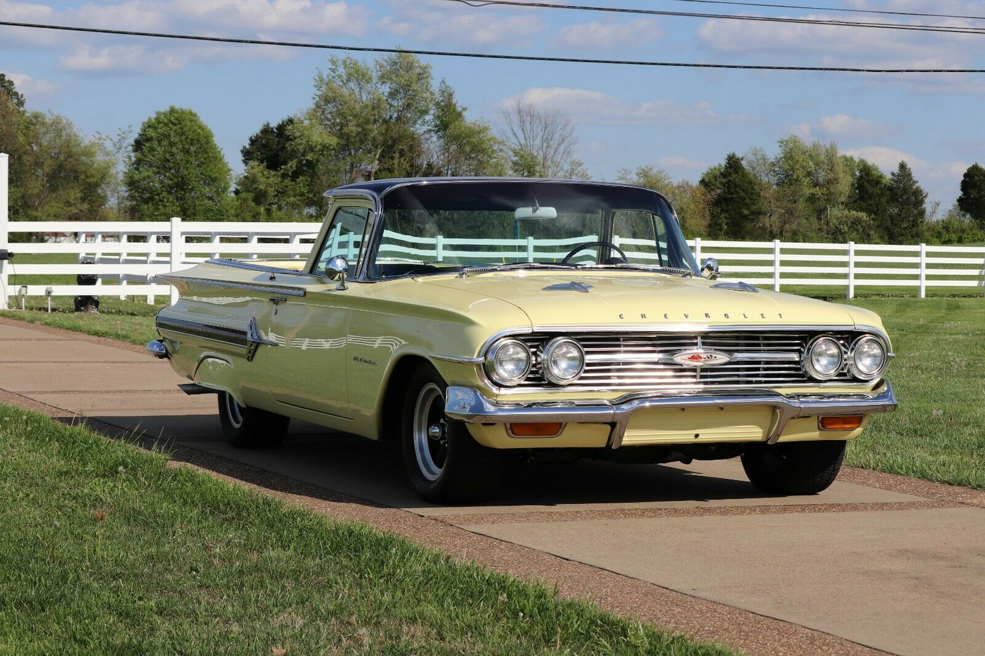Sunfire Yellow 1960 Chevrolet El Camino Is Oh-So-Cool That You’ll Break The Bank For It