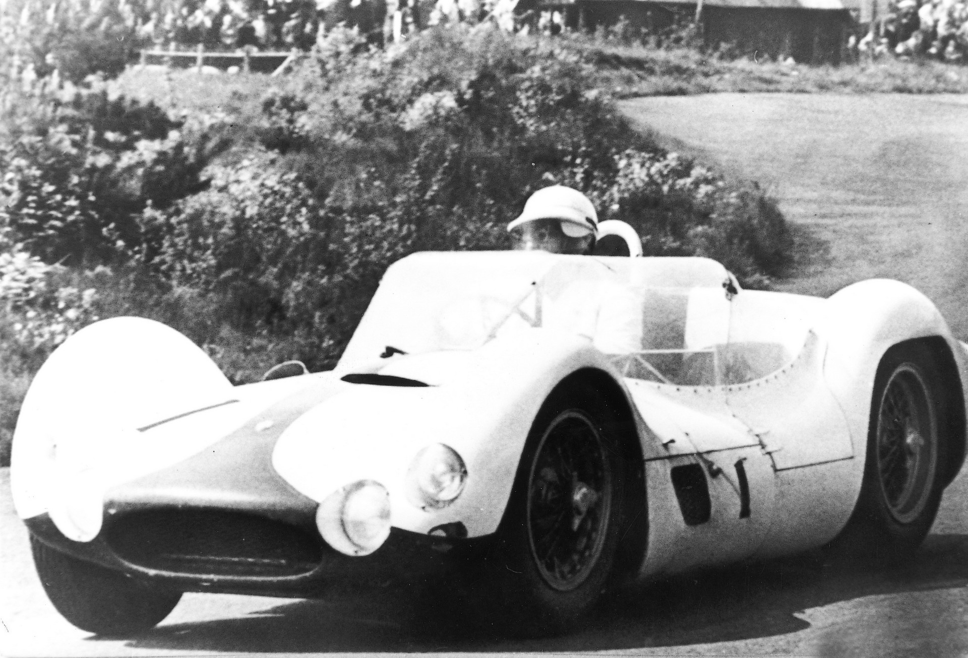 Maserati Tipo 61 “Birdcage” Won The Nurburgring 1,000 Km Exactly 60 Years Ago