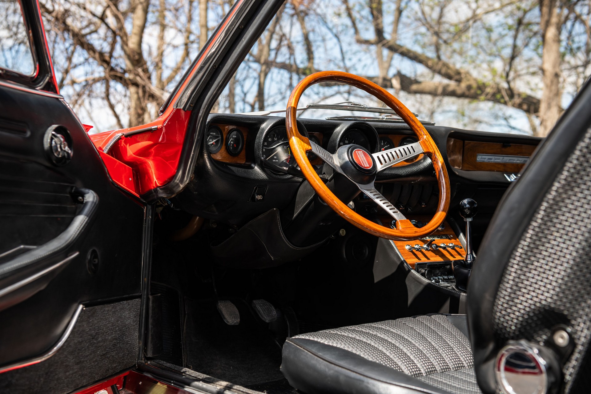 Relive Fiat’s Glory Days With A Ferrari-Powered 1967 Dino