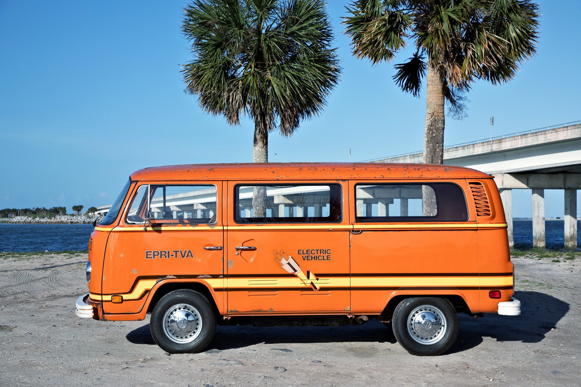 Volkswagen Brings Its 1979 Electric Microbus At Amelia Island Concours d’Elegance