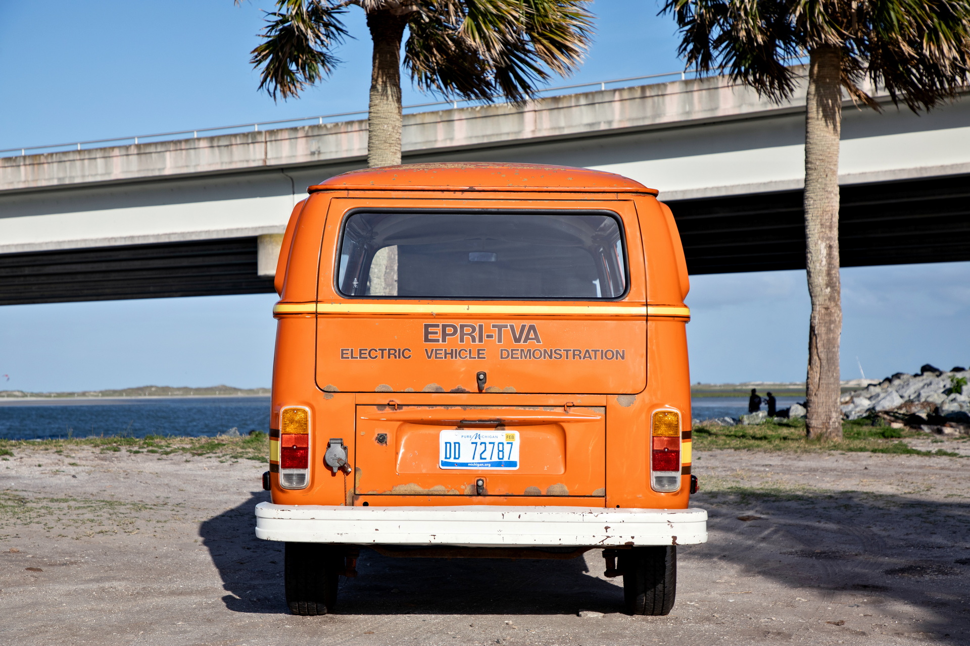 Volkswagen Brings Its 1979 Electric Microbus At Amelia Island Concours d’Elegance