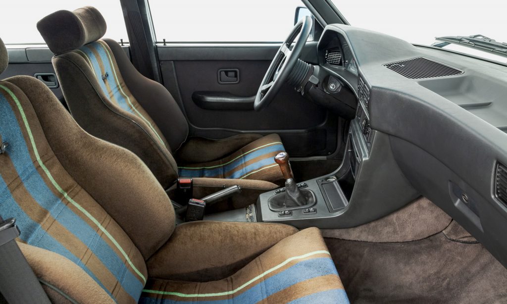 Fabric Reigns! Why Cloth Car Seats Are Making a Comeback