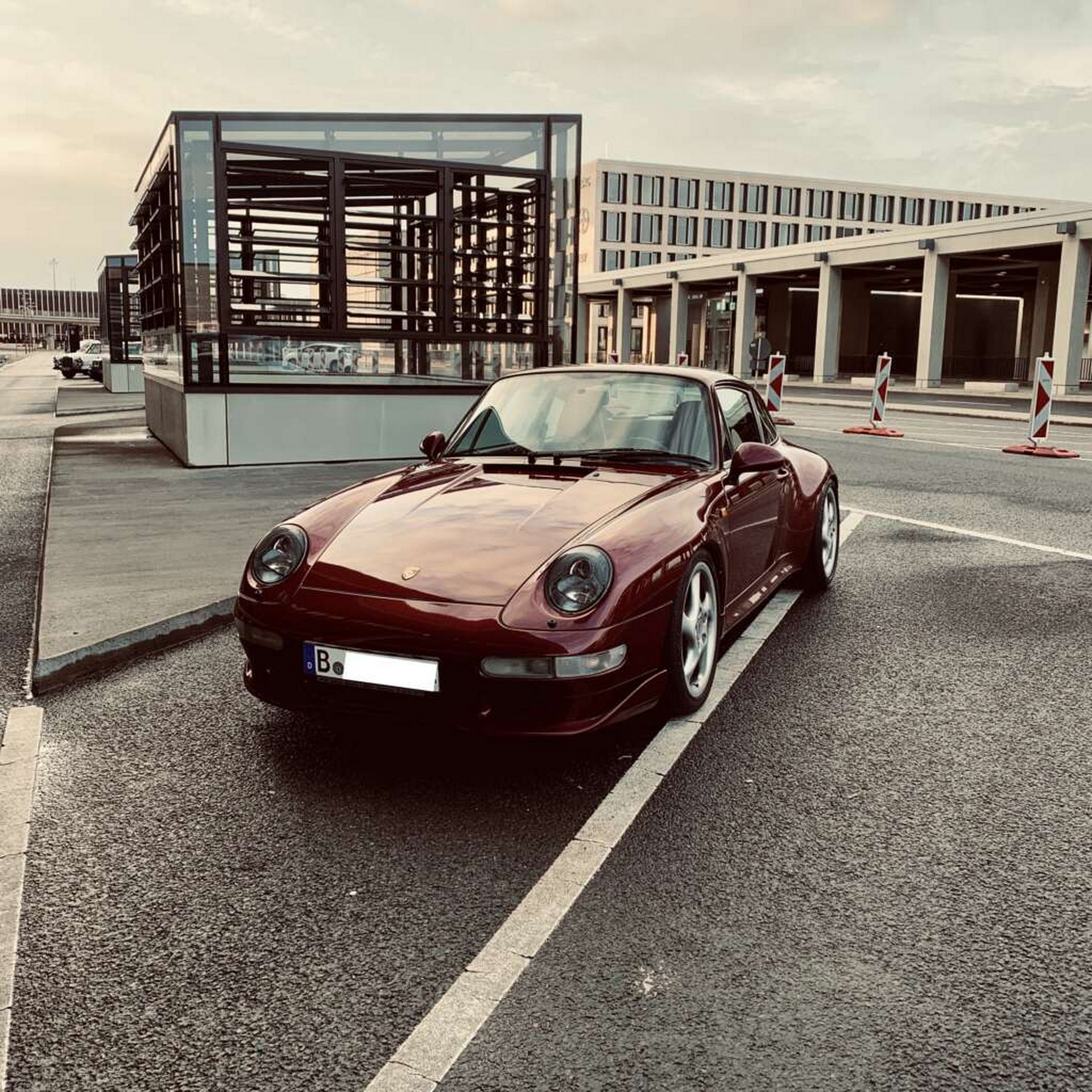 Own One Of The Last Air-Cooled Porsche 911s With This Immaculate 1996 Carrera 4S