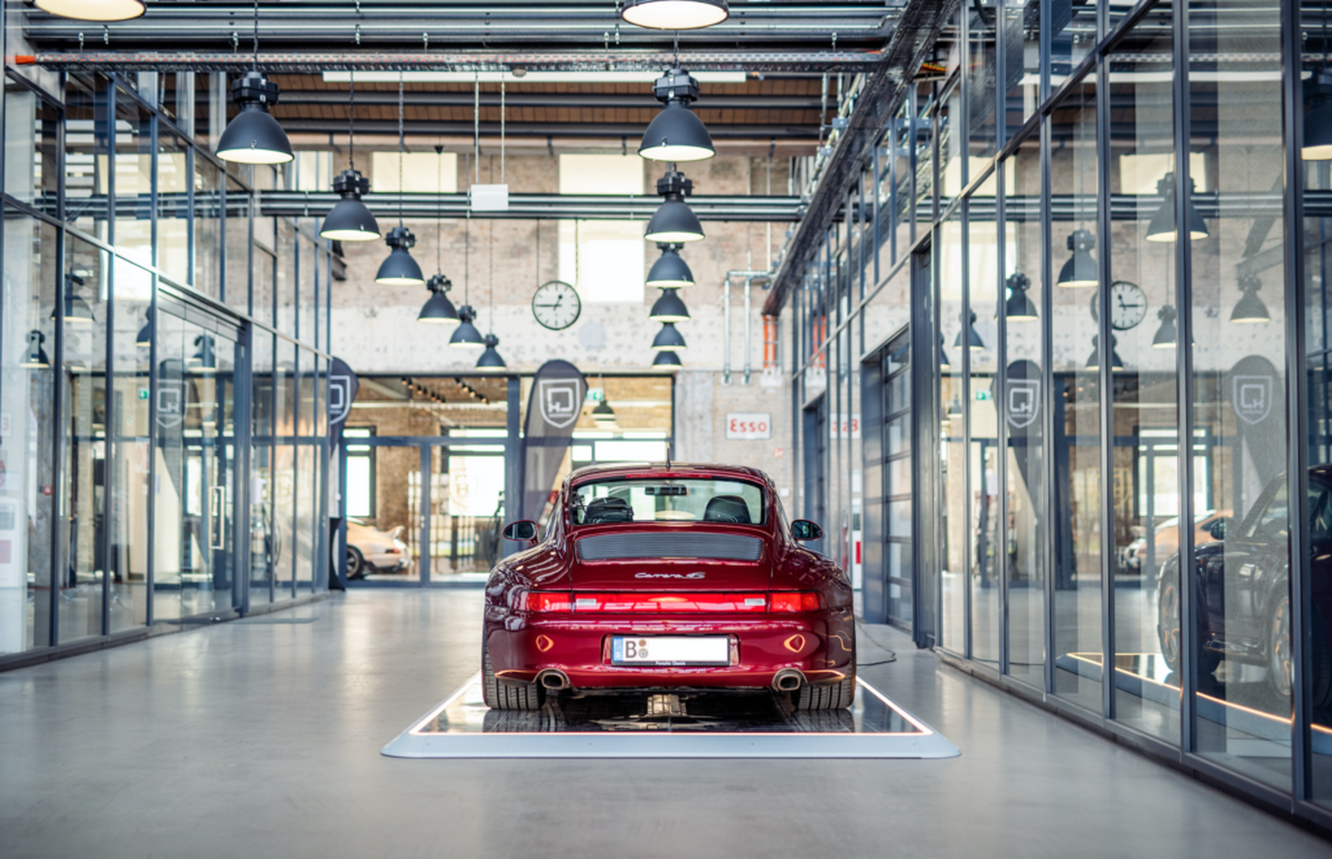 Own One Of The Last Air-Cooled Porsche 911s With This Immaculate 1996 Carrera 4S