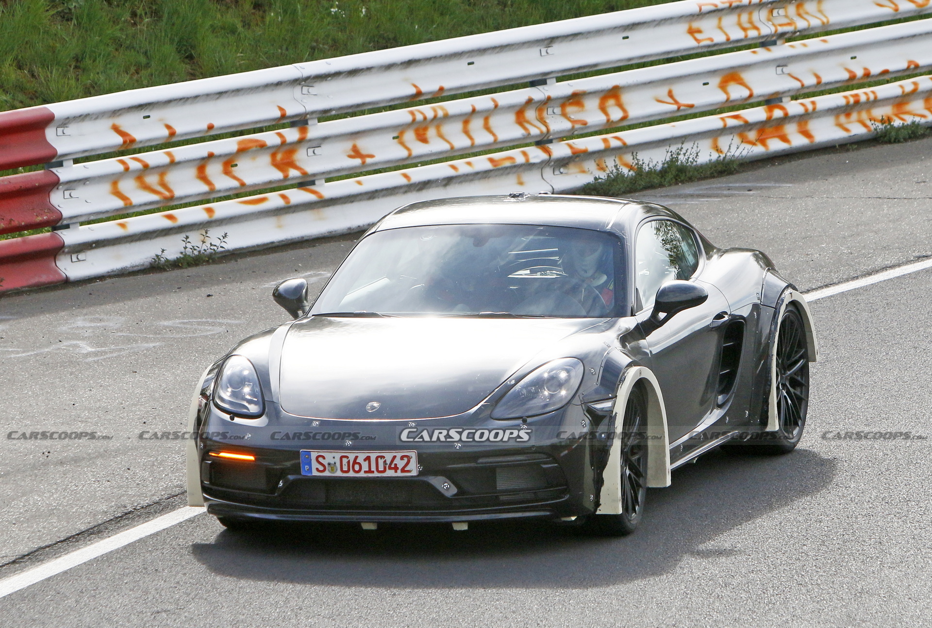 Mystery Widebody Porsche 718 Test Mule Makes Another Appearance