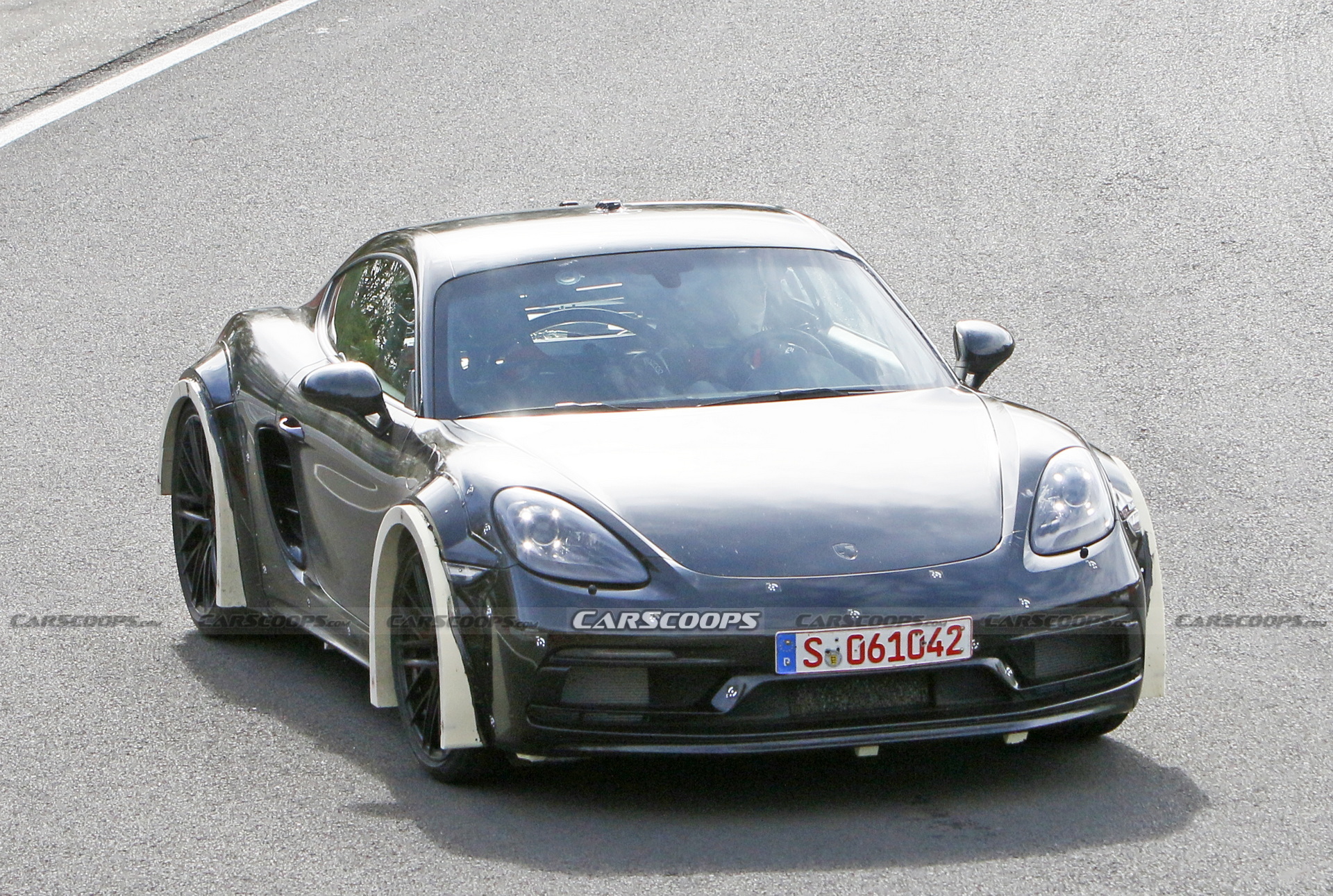Mystery Widebody Porsche 718 Test Mule Makes Another Appearance