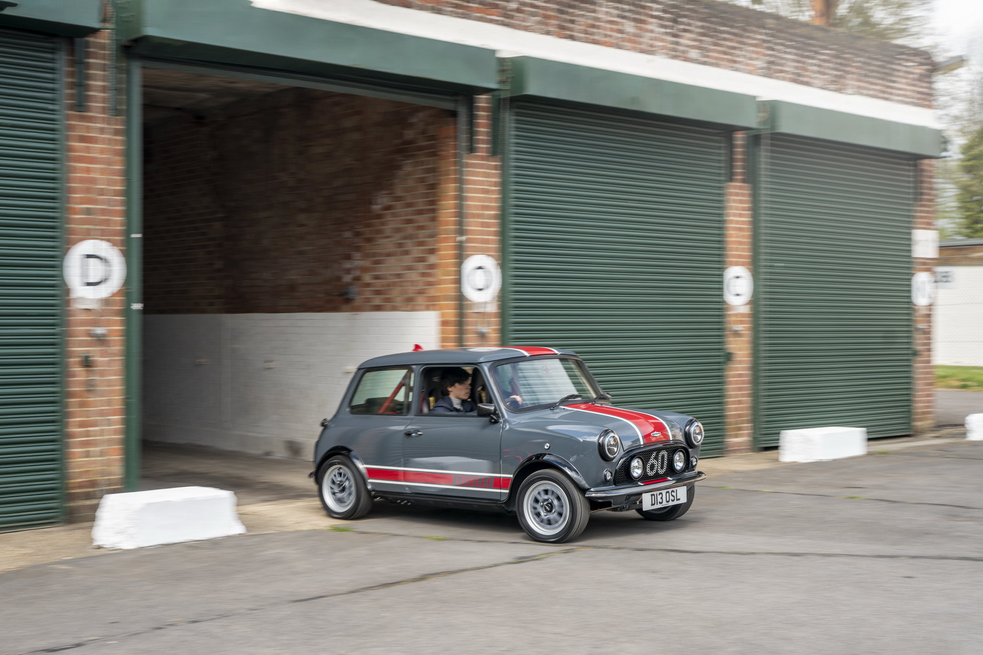 DBA Mini Remastered Oselli Edition Officially Launched With 125 HP, £98,000 Starting Price
