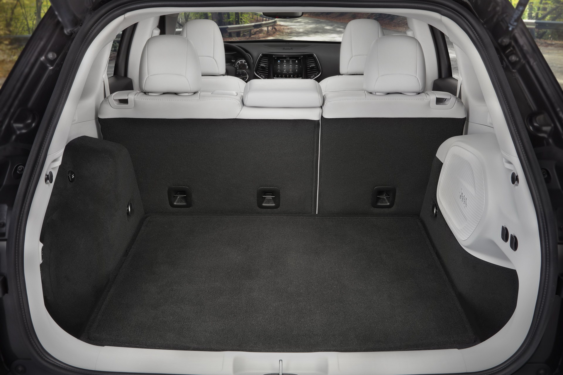 Fire Risk Sparks 2021 Jeep Cherokee Recall, 18,800 Vehicles Affected In North America