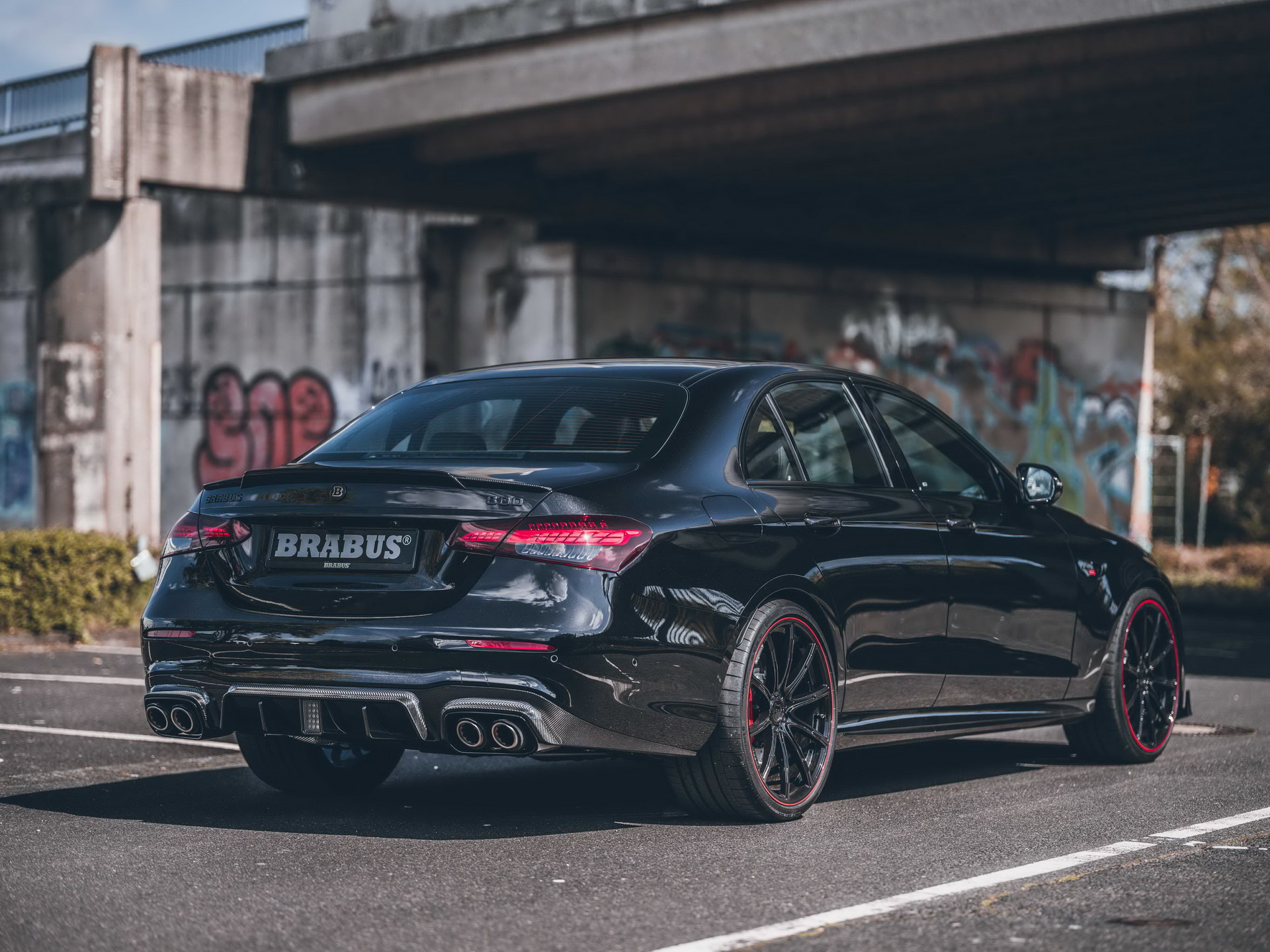 Brabus 800 Is A 789 HP 2021 Mercedes-AMG E63 That Eats Supercars For Breakfast