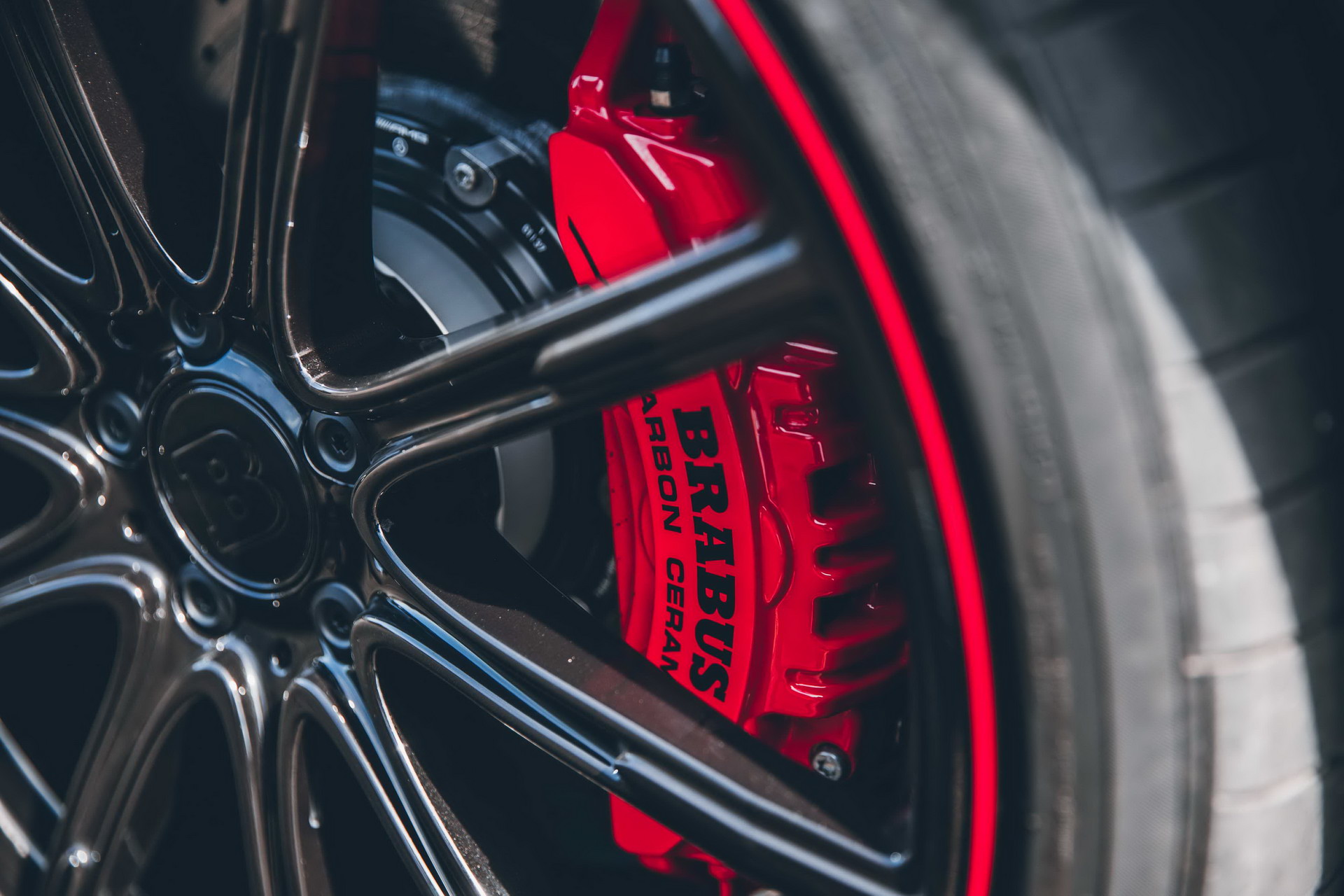 Brabus 800 Is A 789 HP 2021 Mercedes-AMG E63 That Eats Supercars For Breakfast