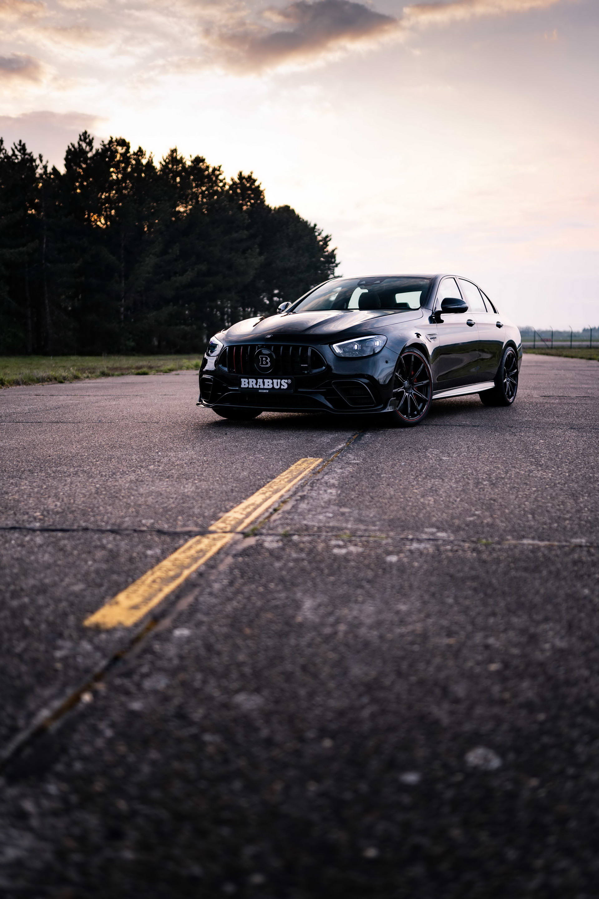 Brabus 800 Is A 789 HP 2021 Mercedes-AMG E63 That Eats Supercars For Breakfast