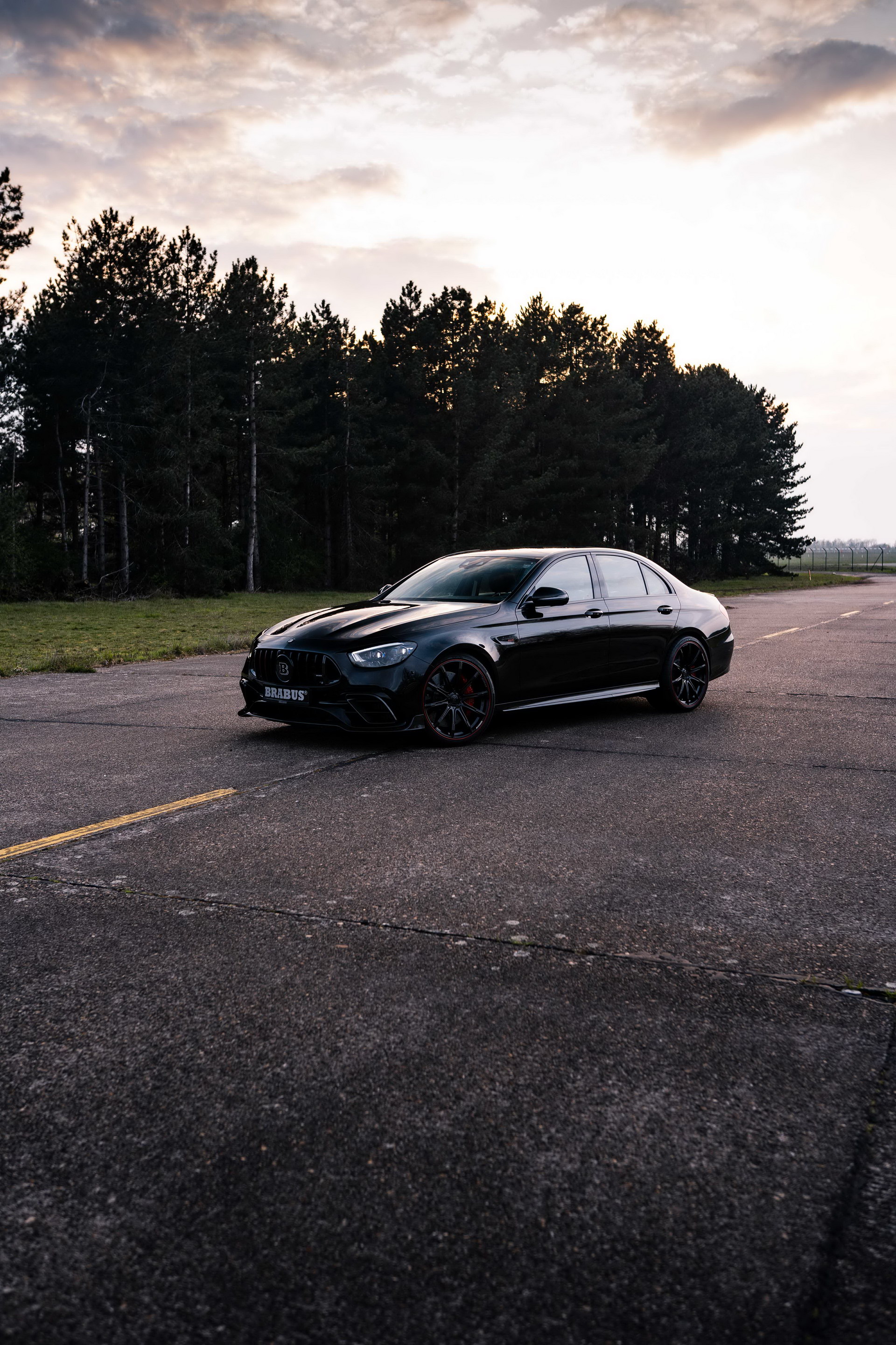 Brabus 800 Is A 789 HP 2021 Mercedes-AMG E63 That Eats Supercars For Breakfast