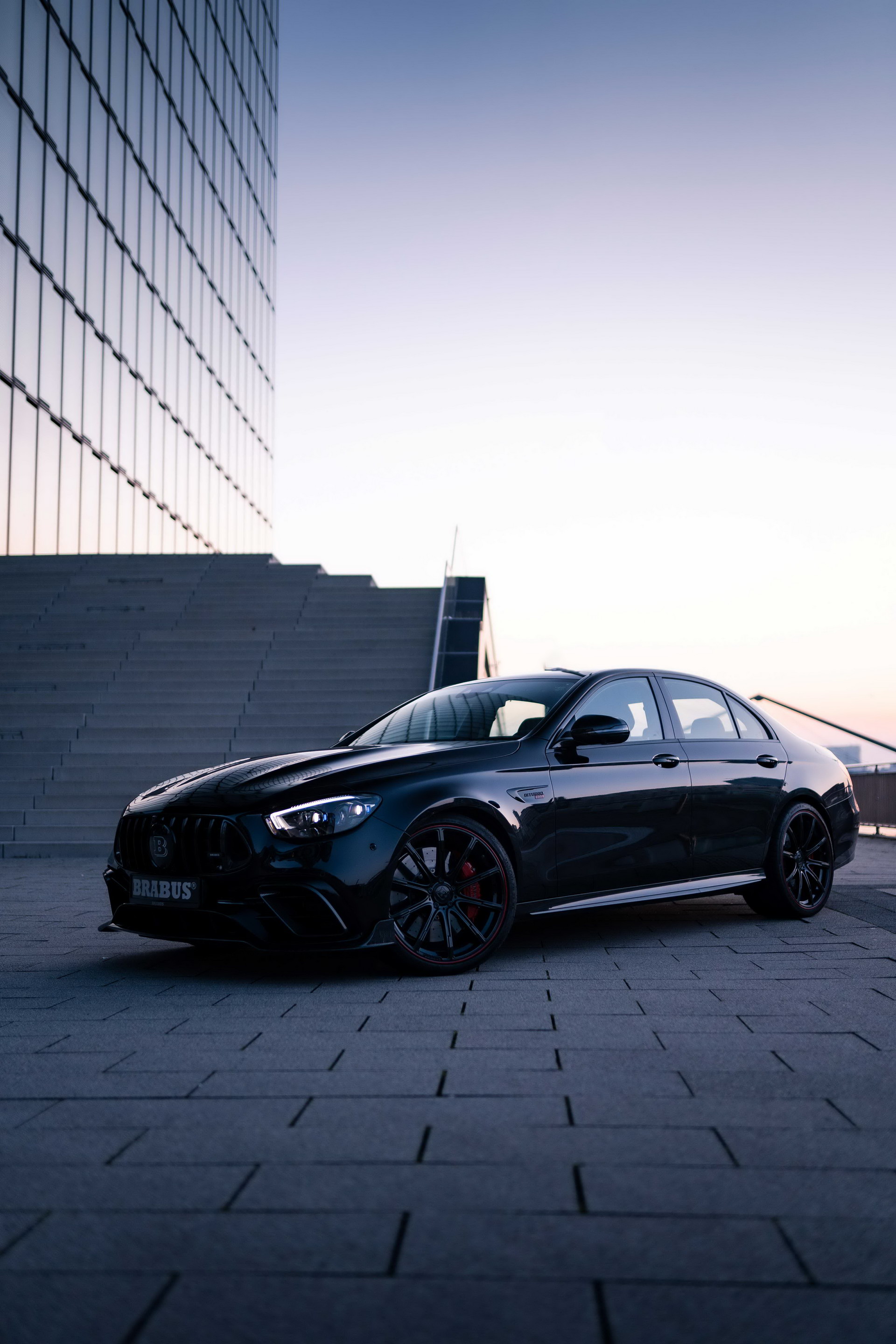 Brabus 800 Is A 789 HP 2021 Mercedes-AMG E63 That Eats Supercars For Breakfast