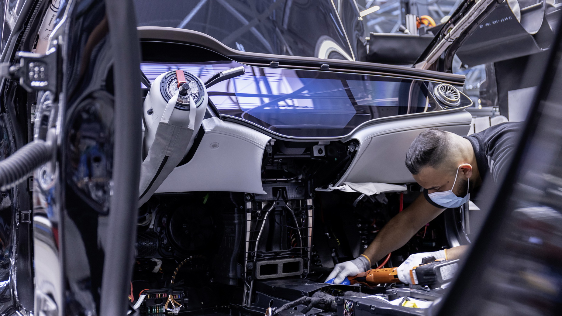 Mercedes-Benz EQS Luxury Electric Sedan Enters Production In Germany