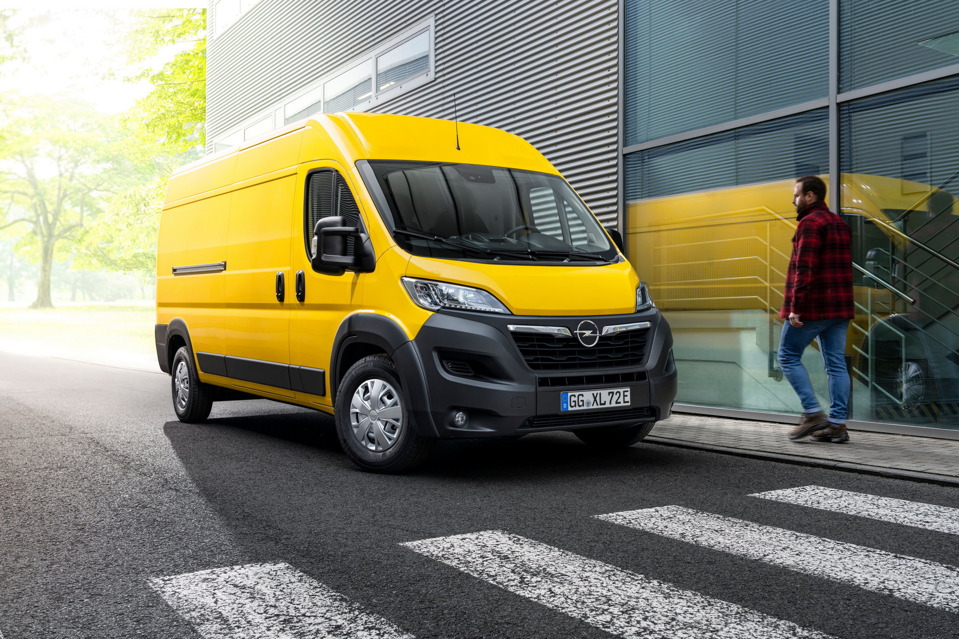 2021 Opel And Vauxhall Movano-e Tap Into Their Electric Side, Offer 139-Mile Range