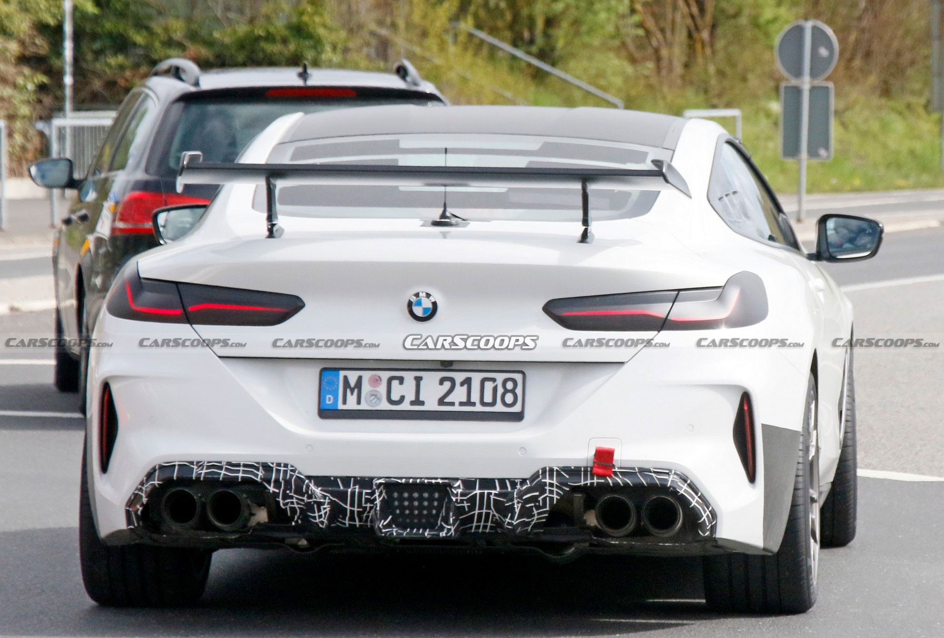 Hardcore BMW M8 Spied, Is It A CSL Variant?